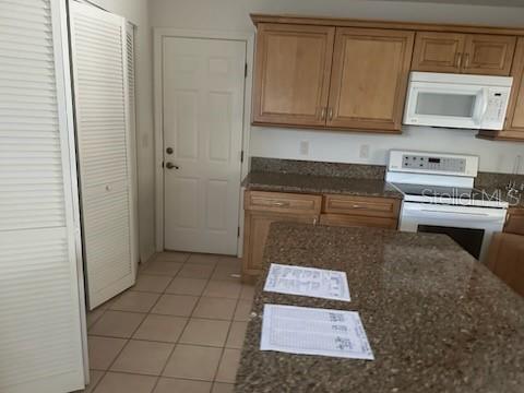 WATERFORD COURT - Residential