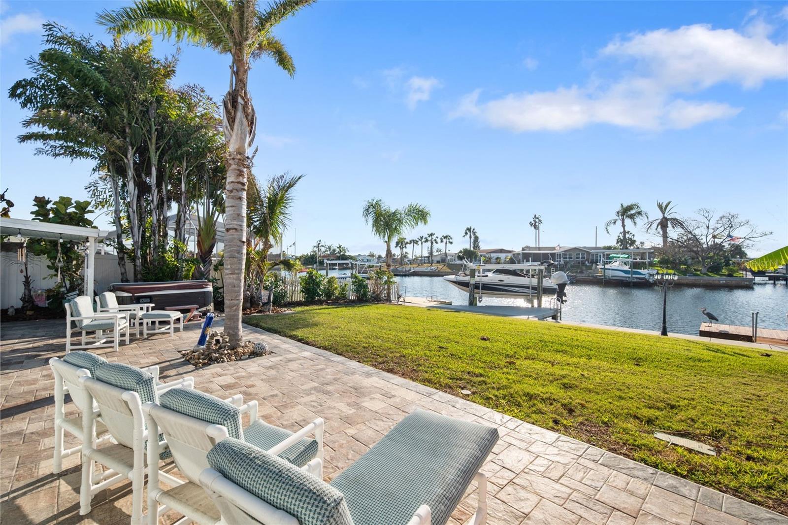 LEISURE BEACH - Residential