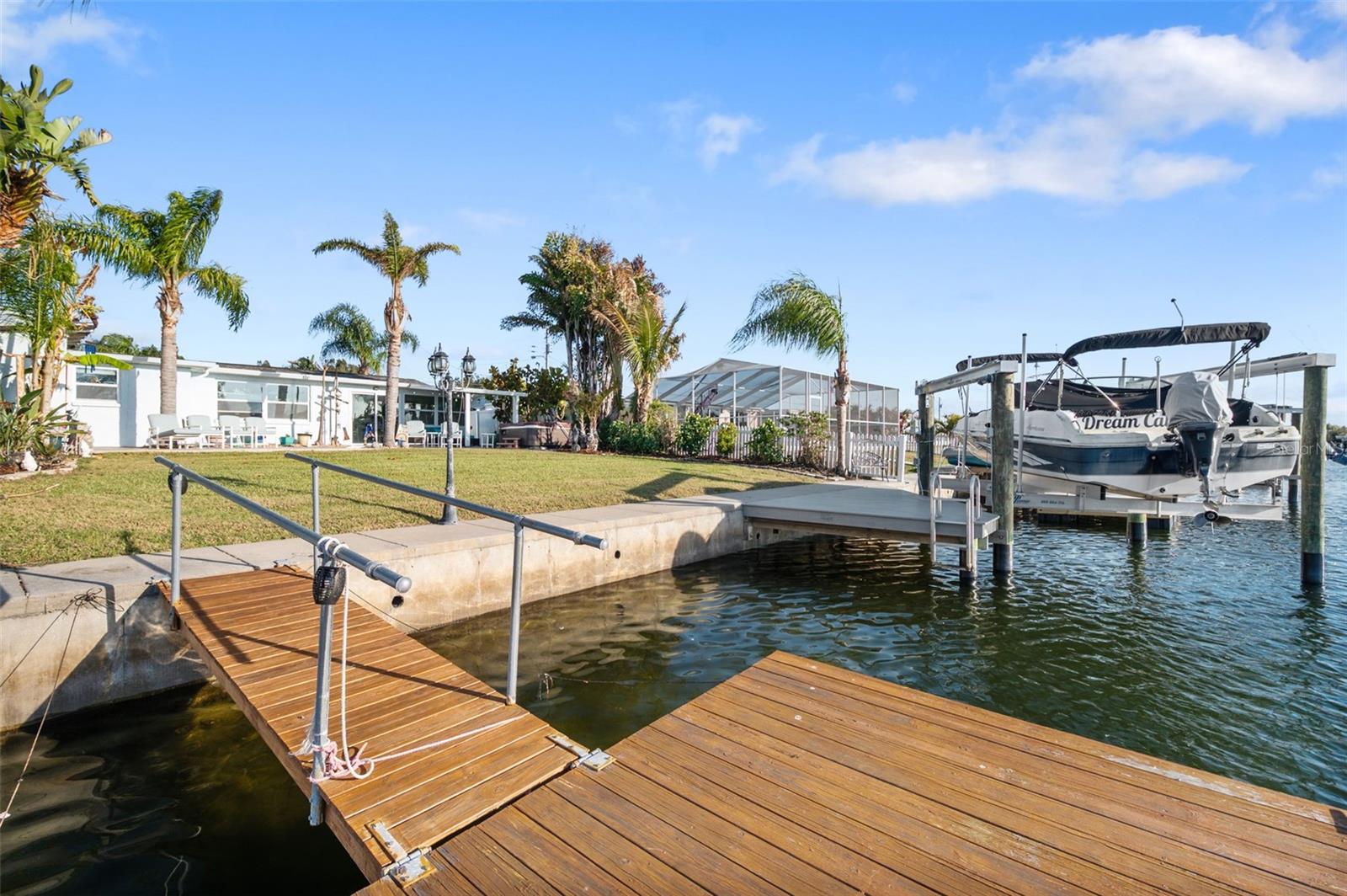 LEISURE BEACH - Residential