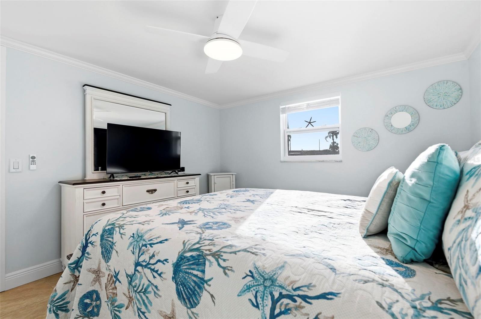 LEISURE BEACH - Residential