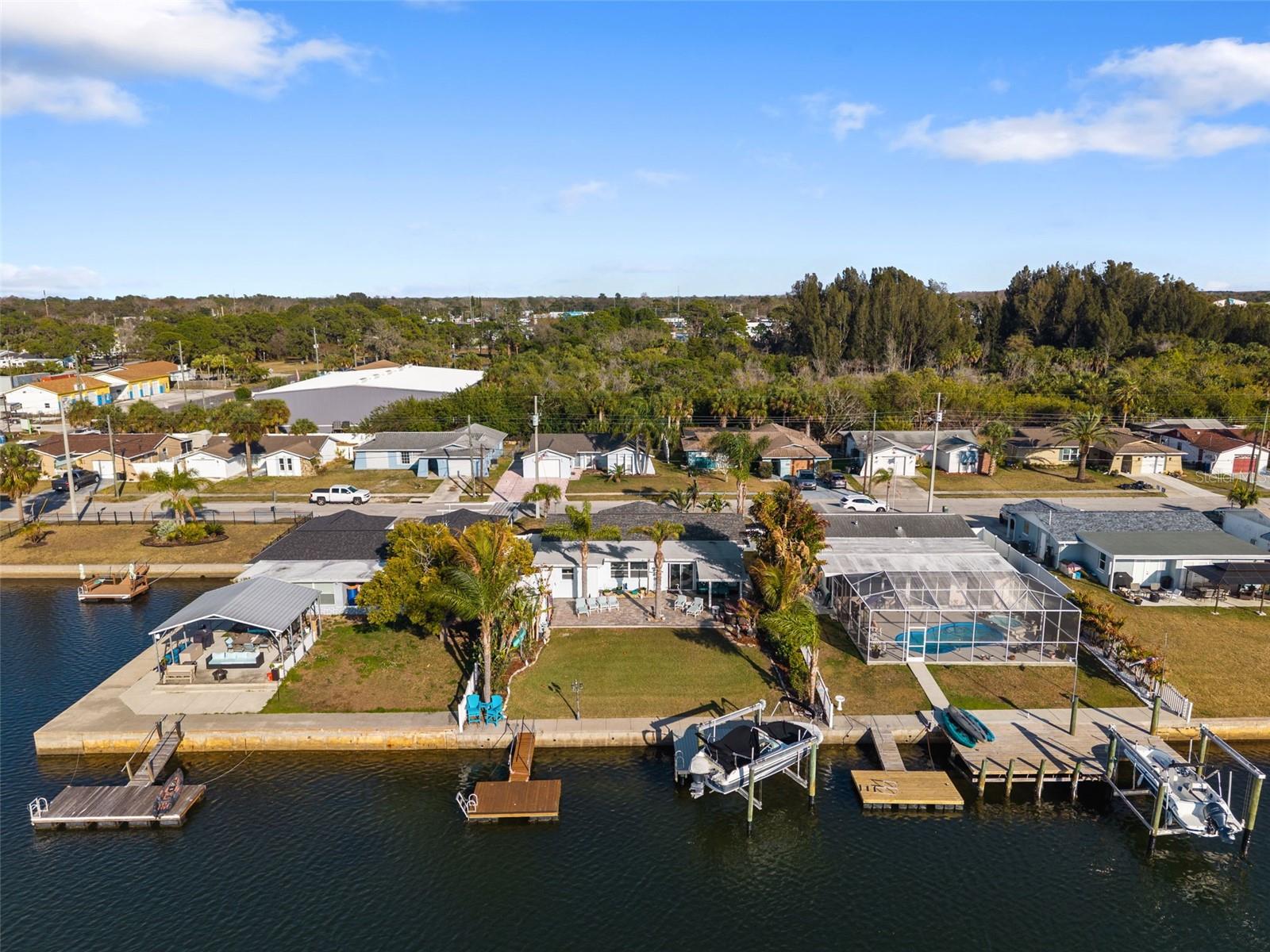 LEISURE BEACH - Residential