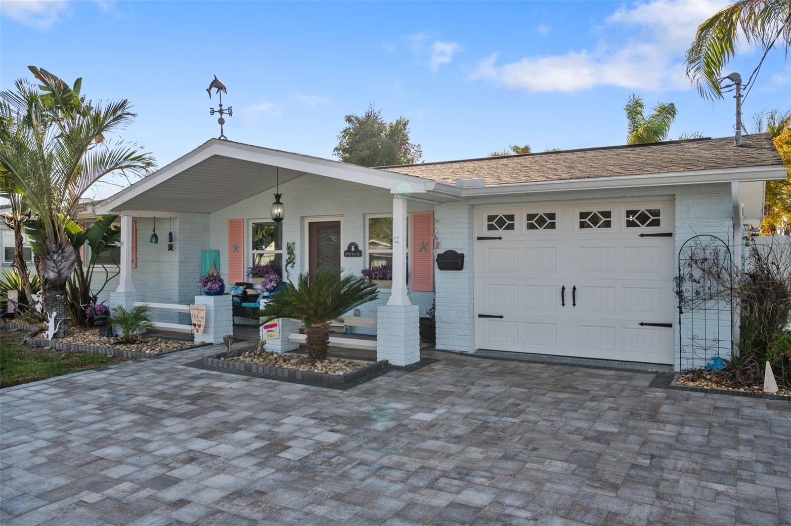 LEISURE BEACH - Residential