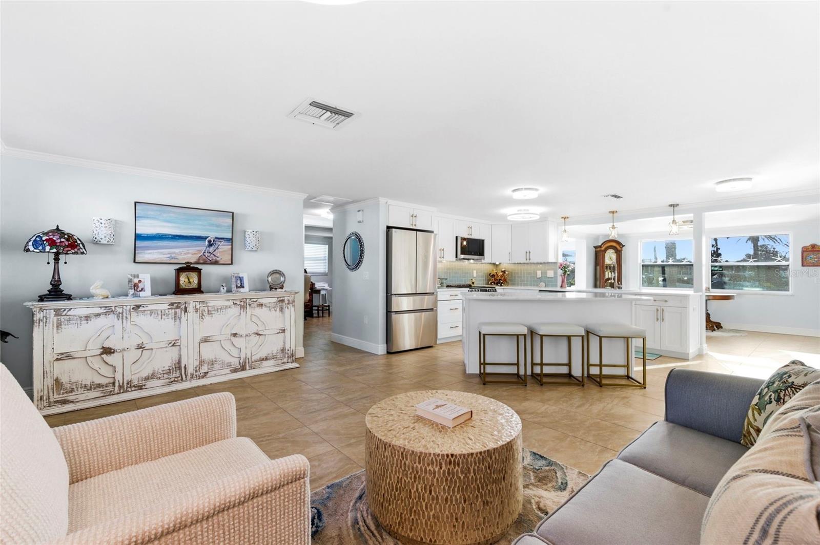 LEISURE BEACH - Residential