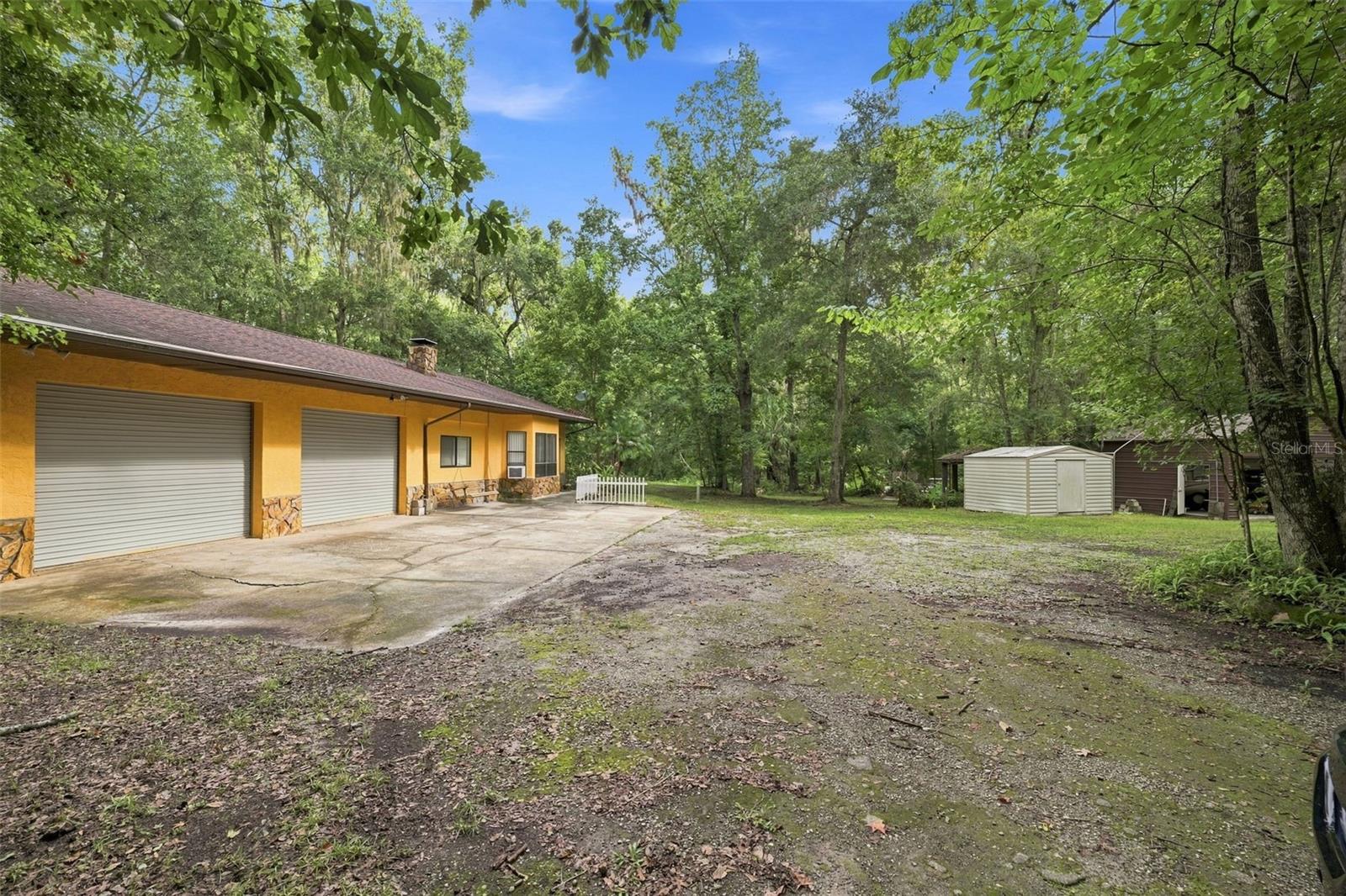 16205 PERIMETER DRIVE