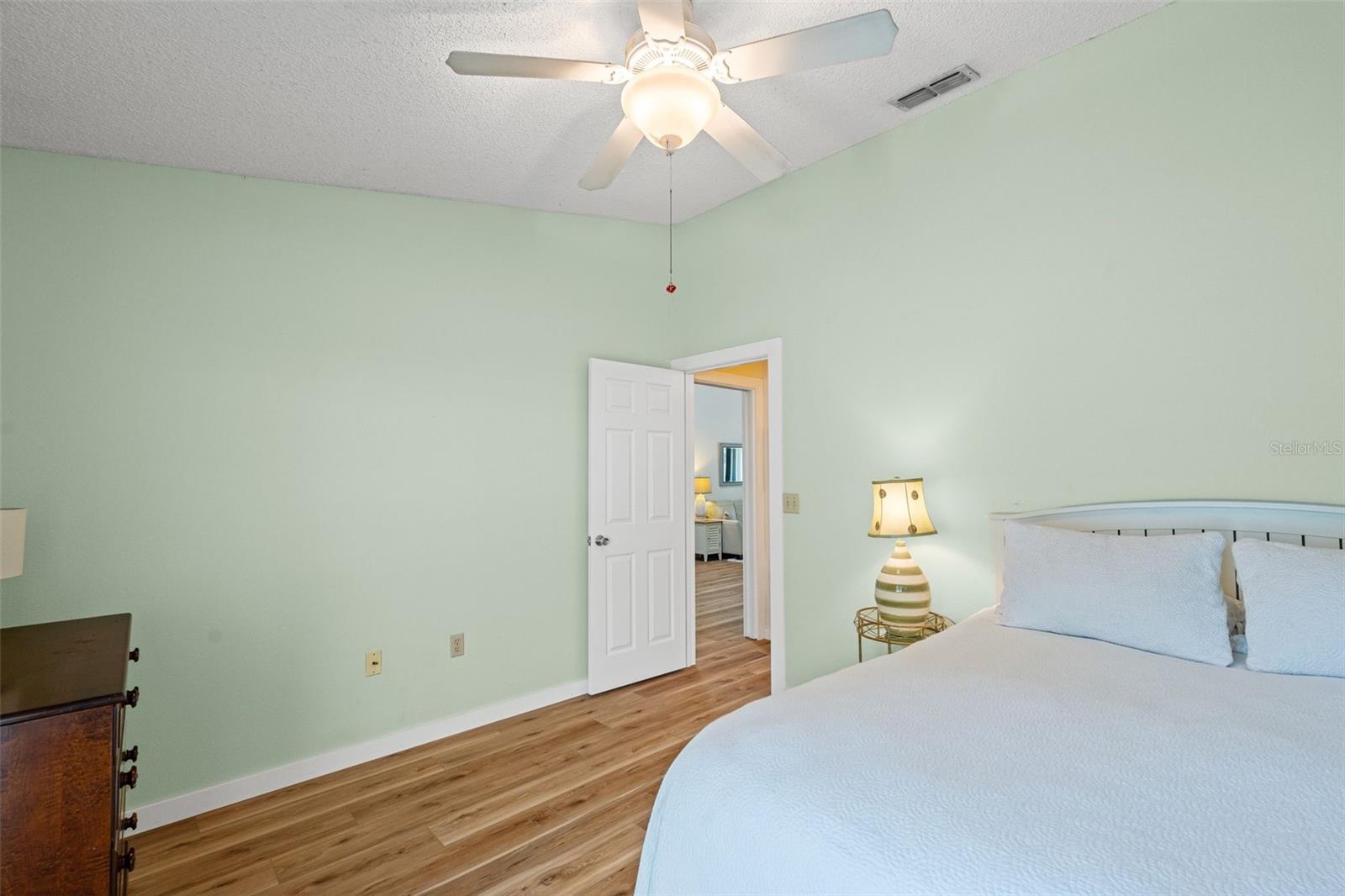 FORTY THREE WEST OAKS II - Residential