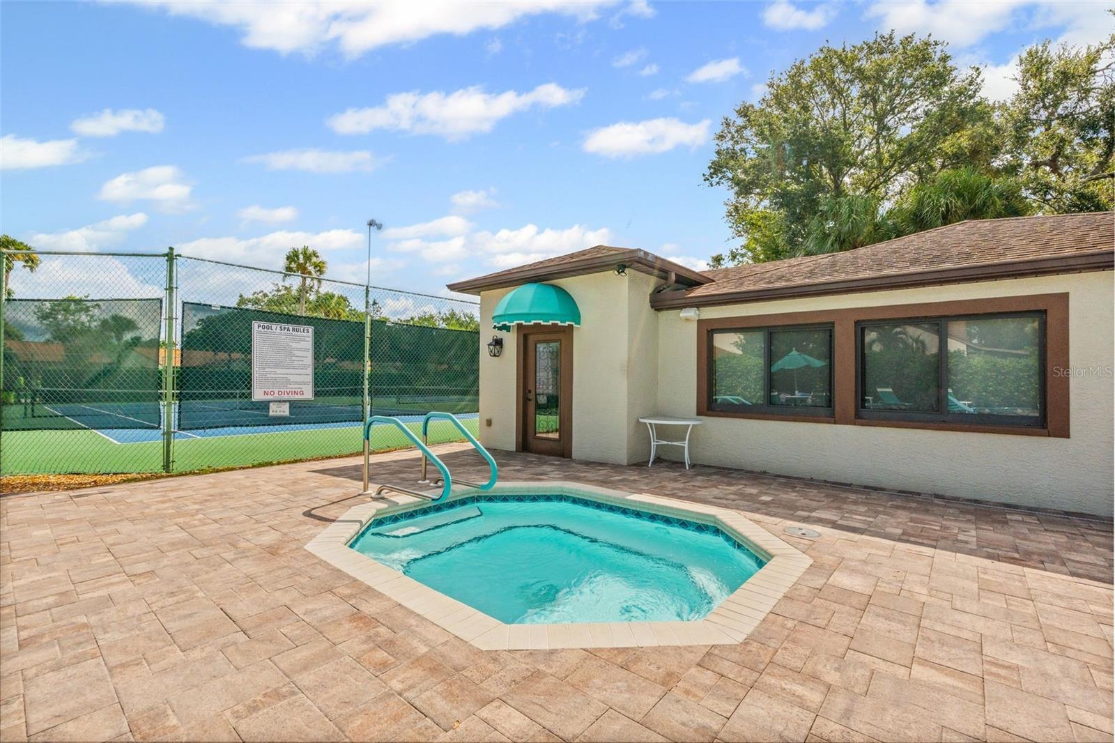 FORTY THREE WEST OAKS II - Residential