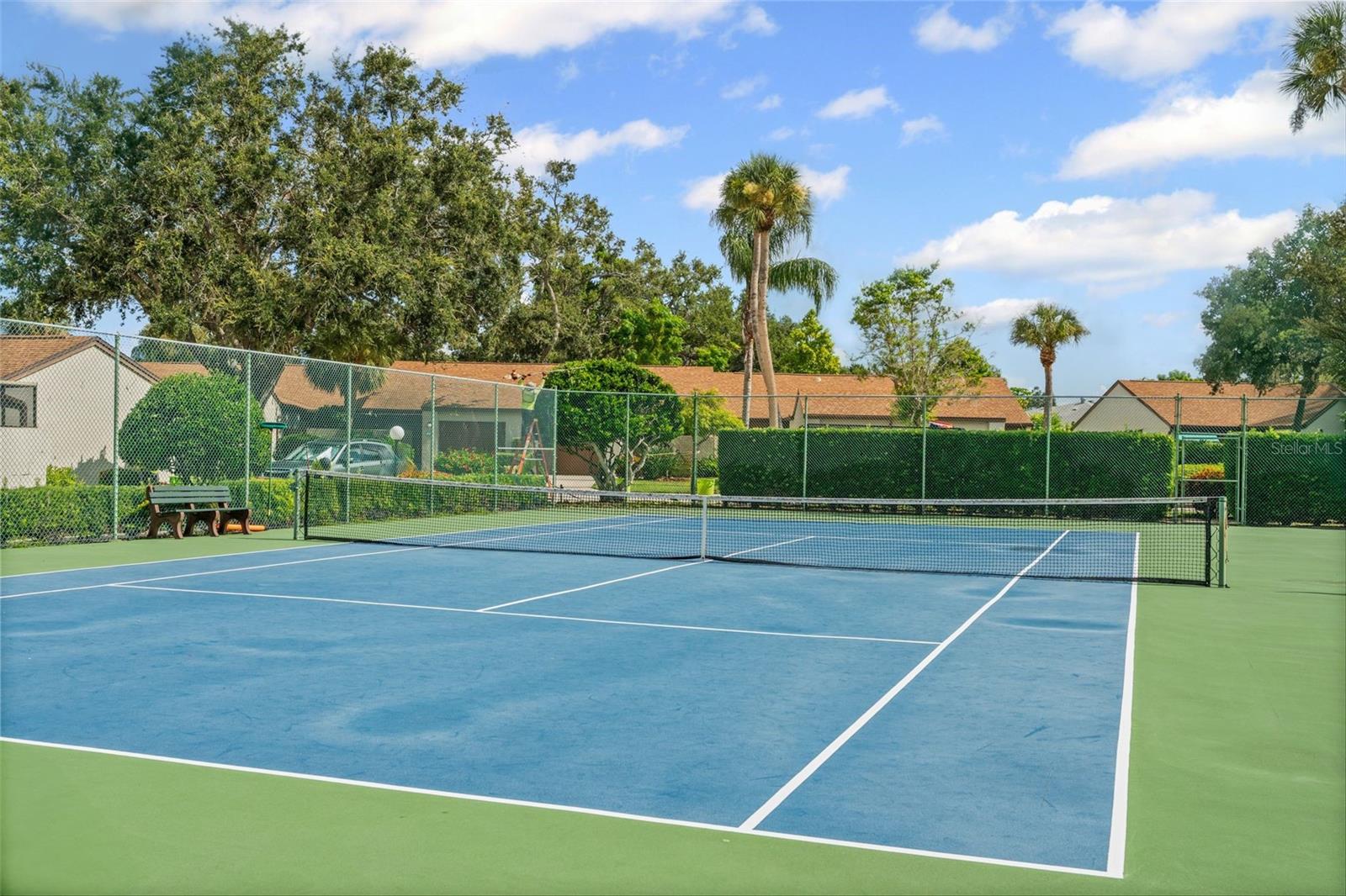 FORTY THREE WEST OAKS II - Residential