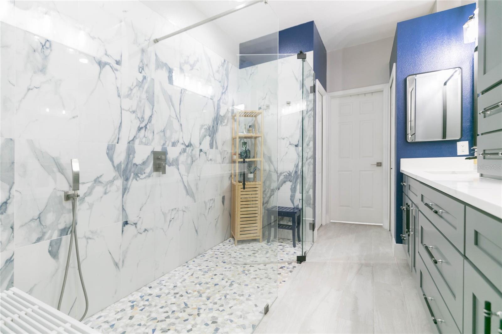 MIRABAY PRCL 7 PH 3 - Residential