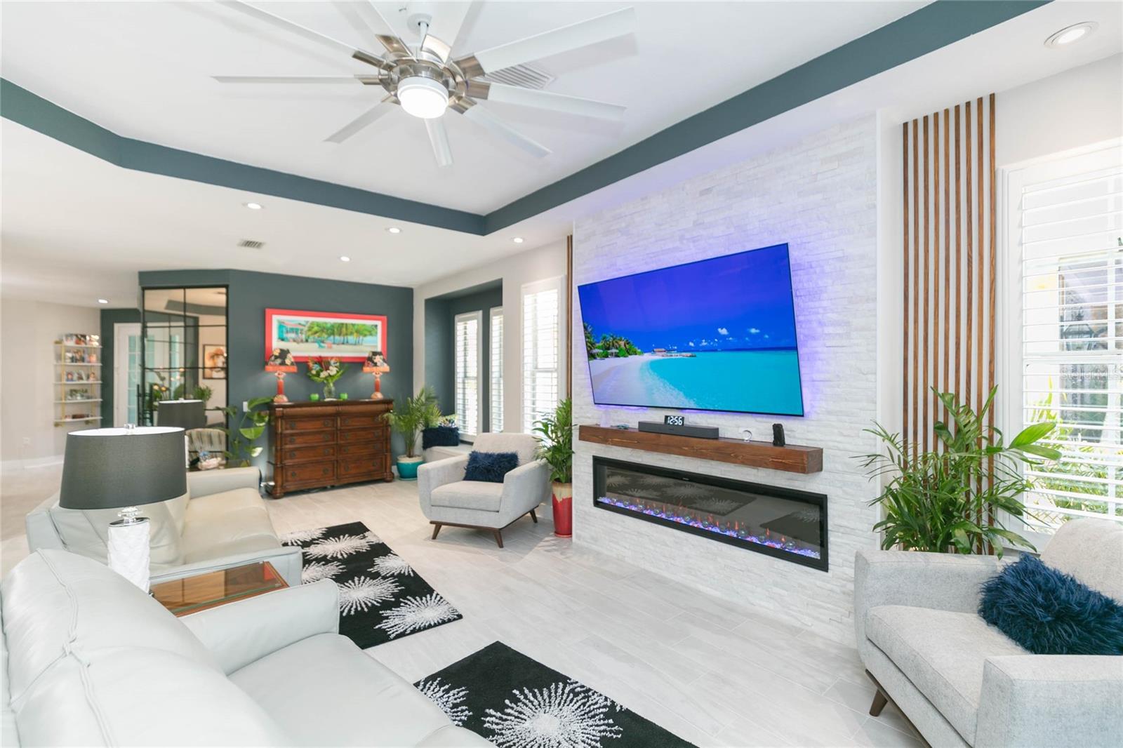 MIRABAY PRCL 7 PH 3 - Residential