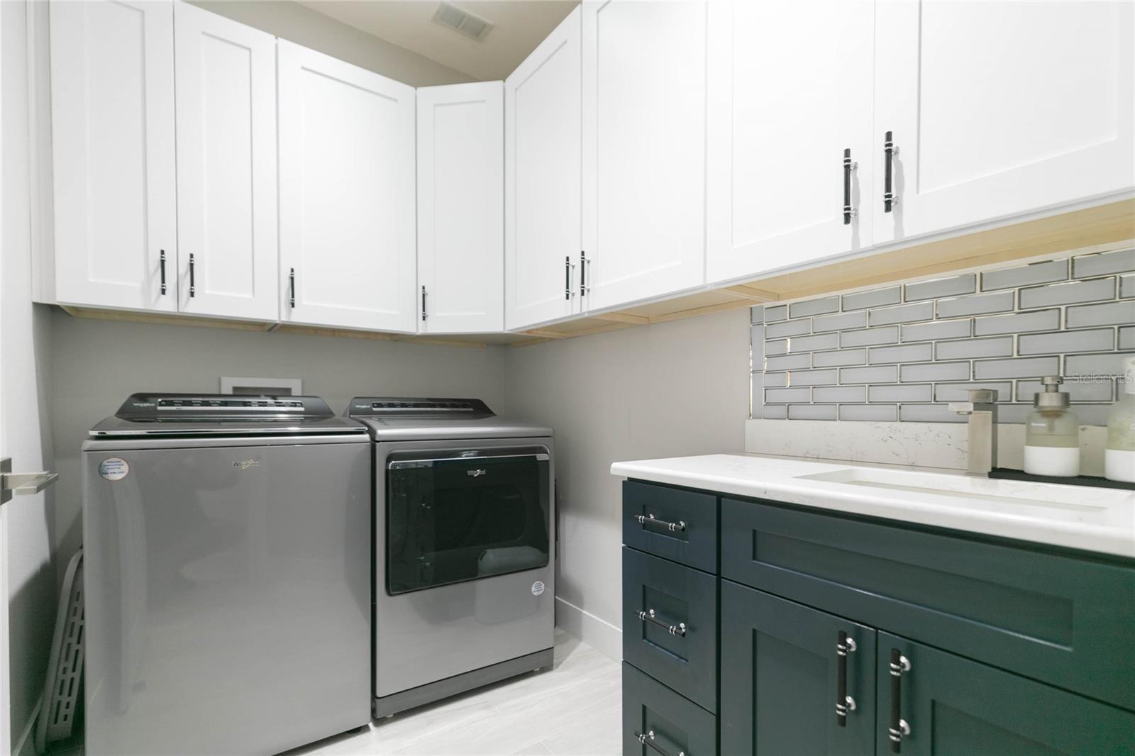 MIRABAY PRCL 7 PH 3 - Residential