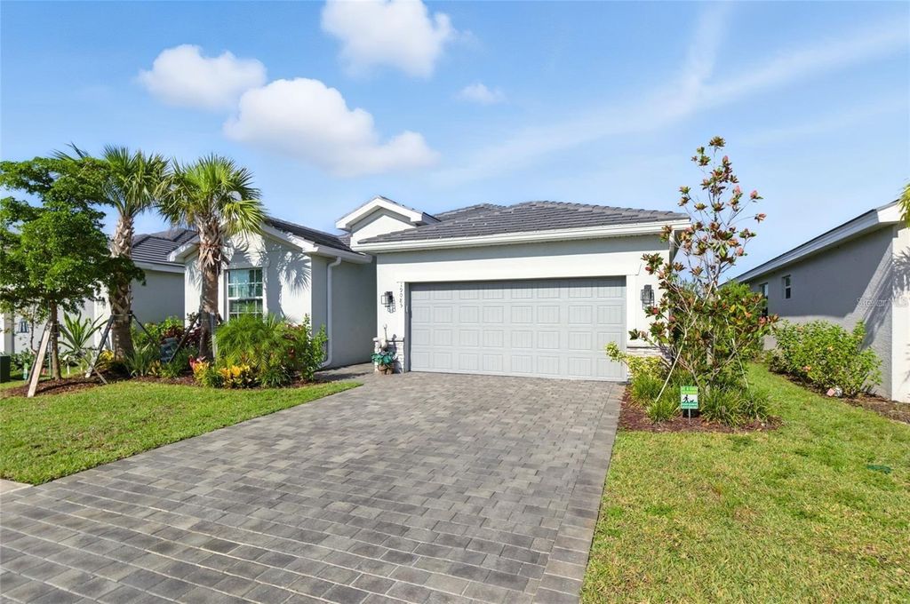 Photo of 19085 Cabernet Court, Venice, FL 34293 (MLS # A4687275)