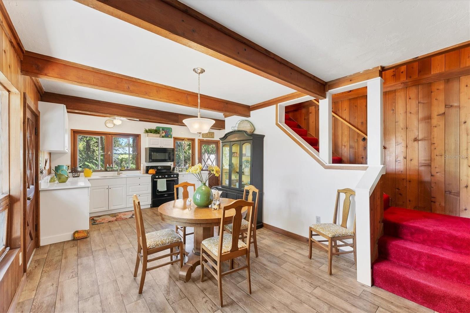 ENGLEWOOD VIEW - Residential