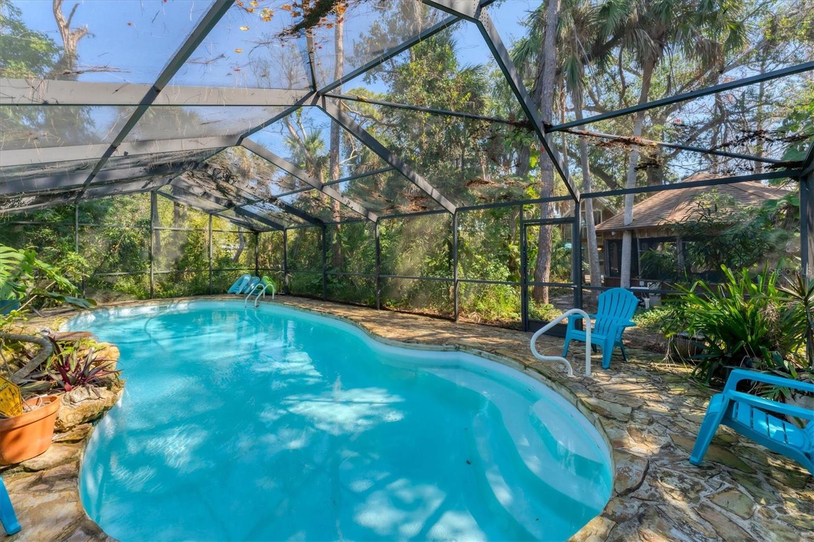 ENGLEWOOD VIEW - Residential