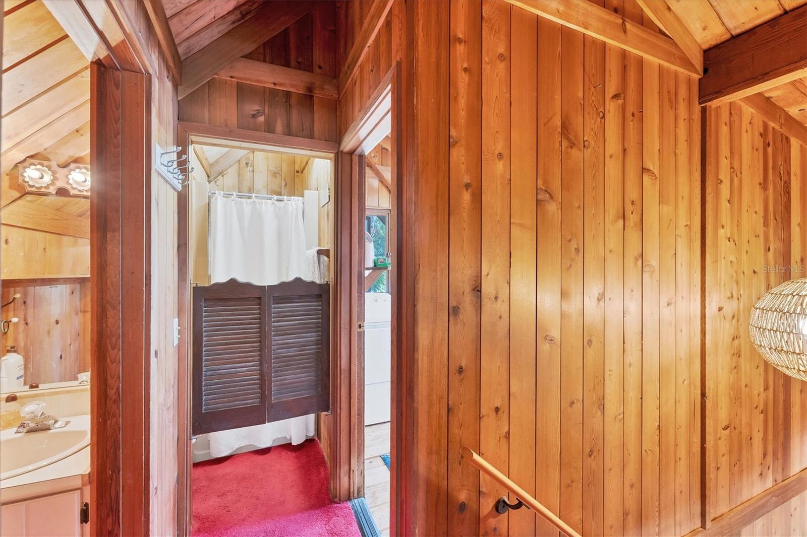 ENGLEWOOD VIEW - Residential