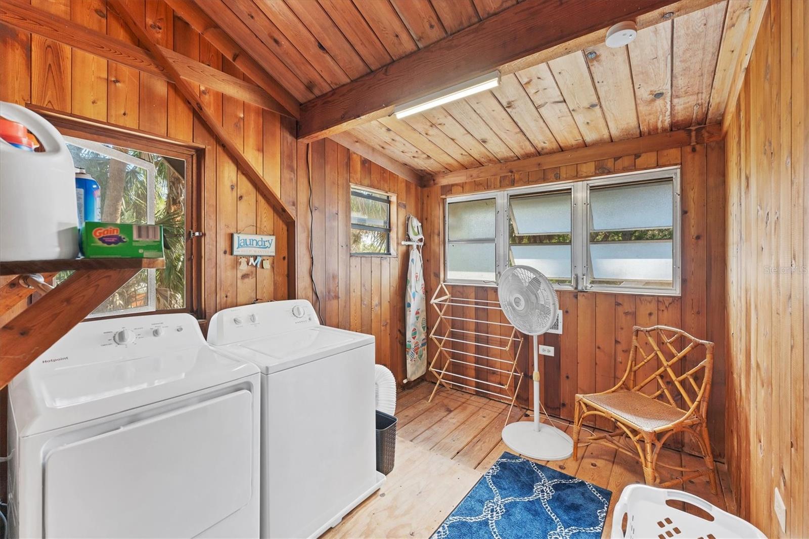 ENGLEWOOD VIEW - Residential