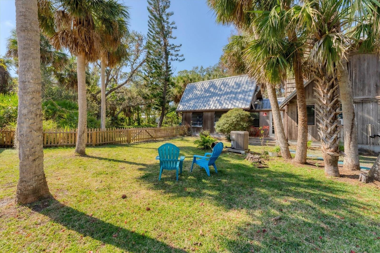 ENGLEWOOD VIEW - Residential