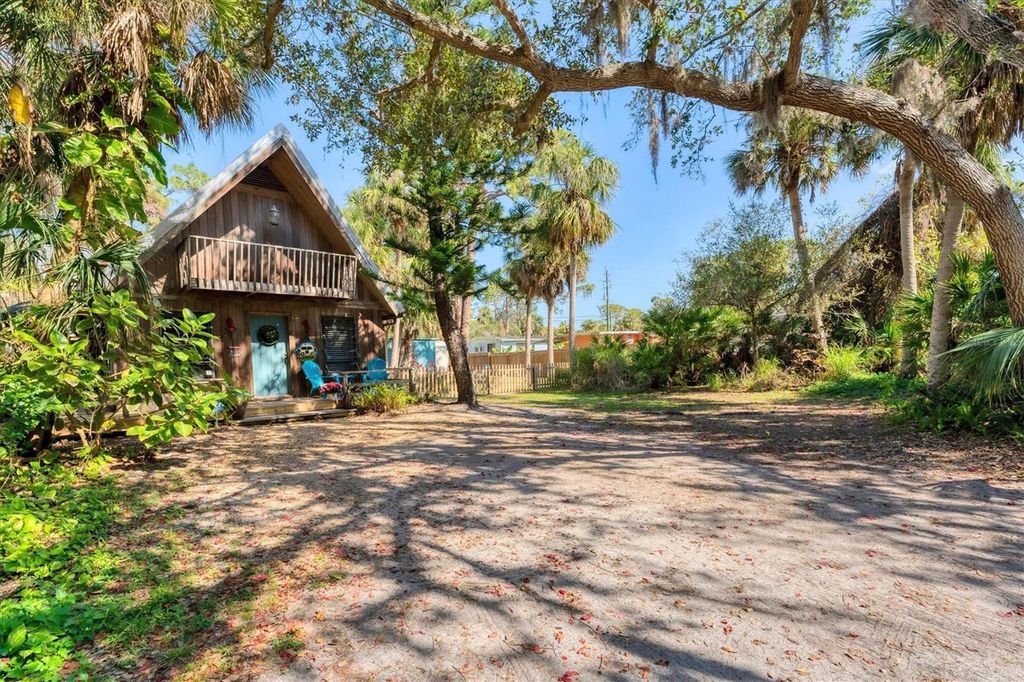 Photo of 681 Olive Street, Englewood, FL 34223 (MLS # D6145626)