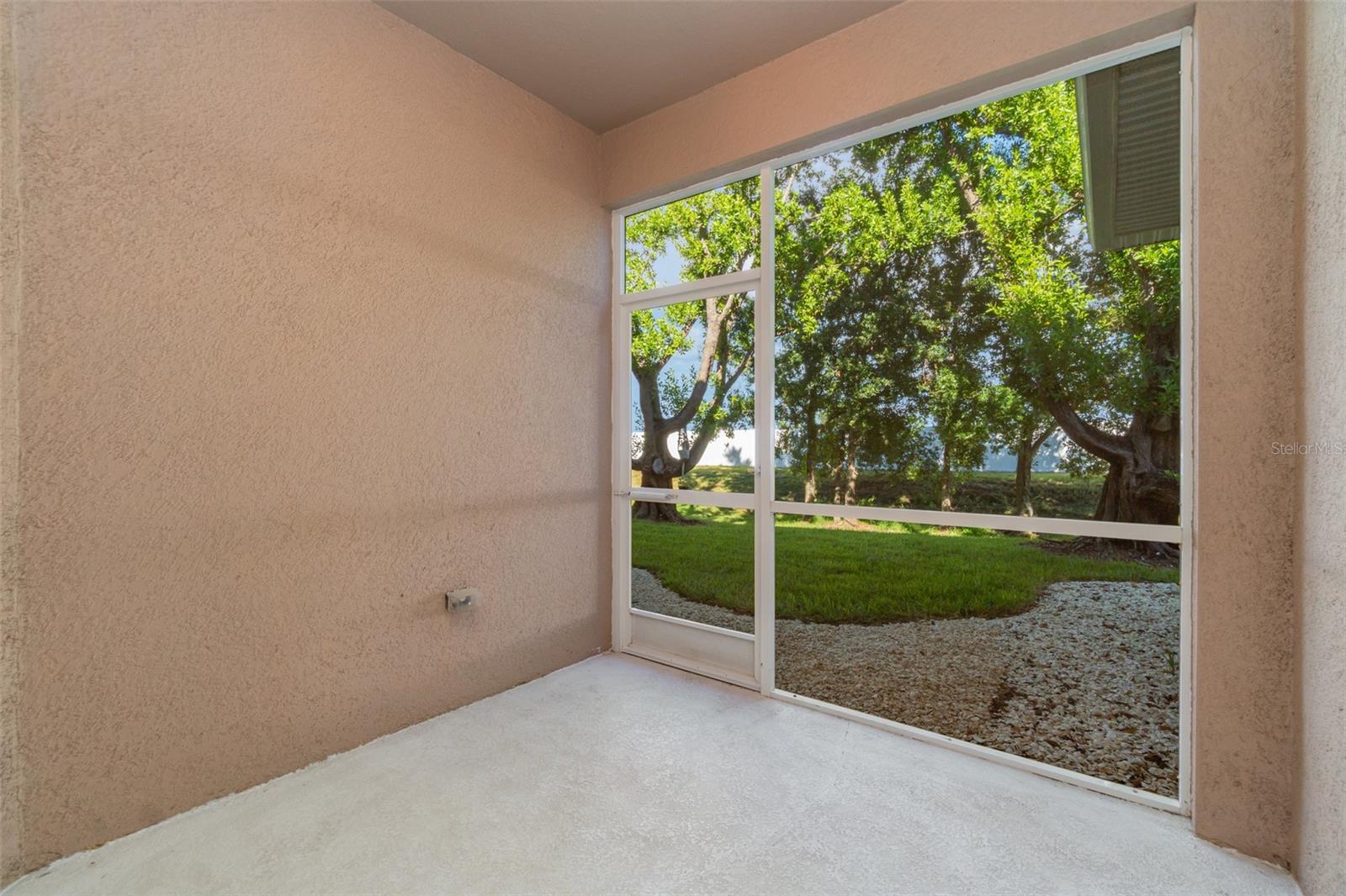 BRADFORD MANOR TWNHMS - Residential