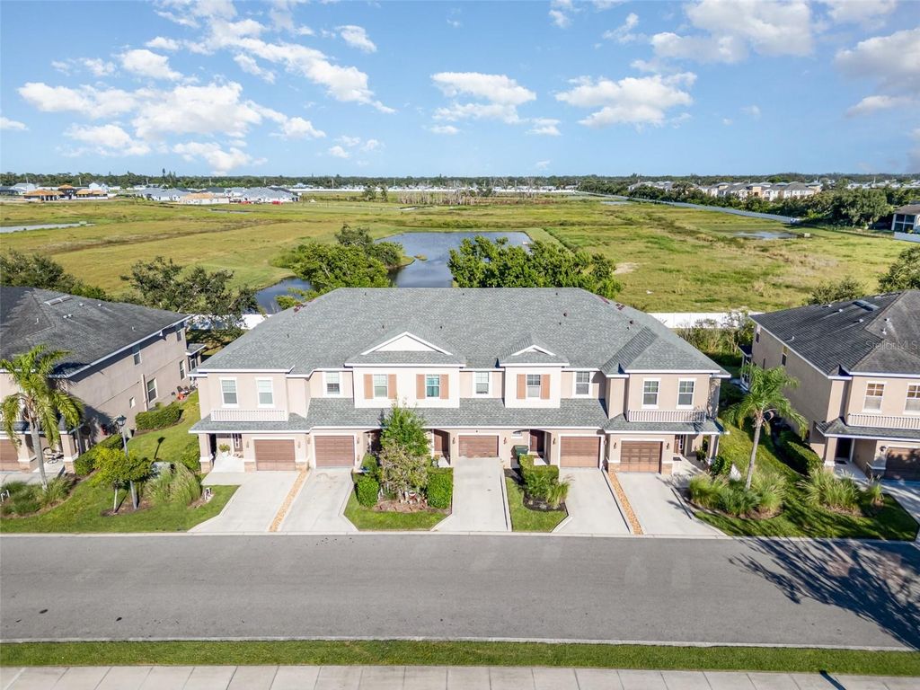 Photo of 1434 Grantham Drive, Sarasota, FL 34234 (MLS # TB8431075)