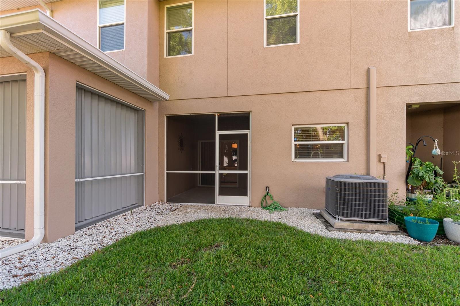 BRADFORD MANOR TWNHMS - Residential