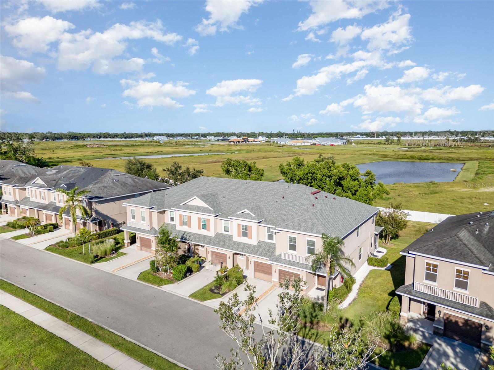 BRADFORD MANOR TWNHMS - Residential