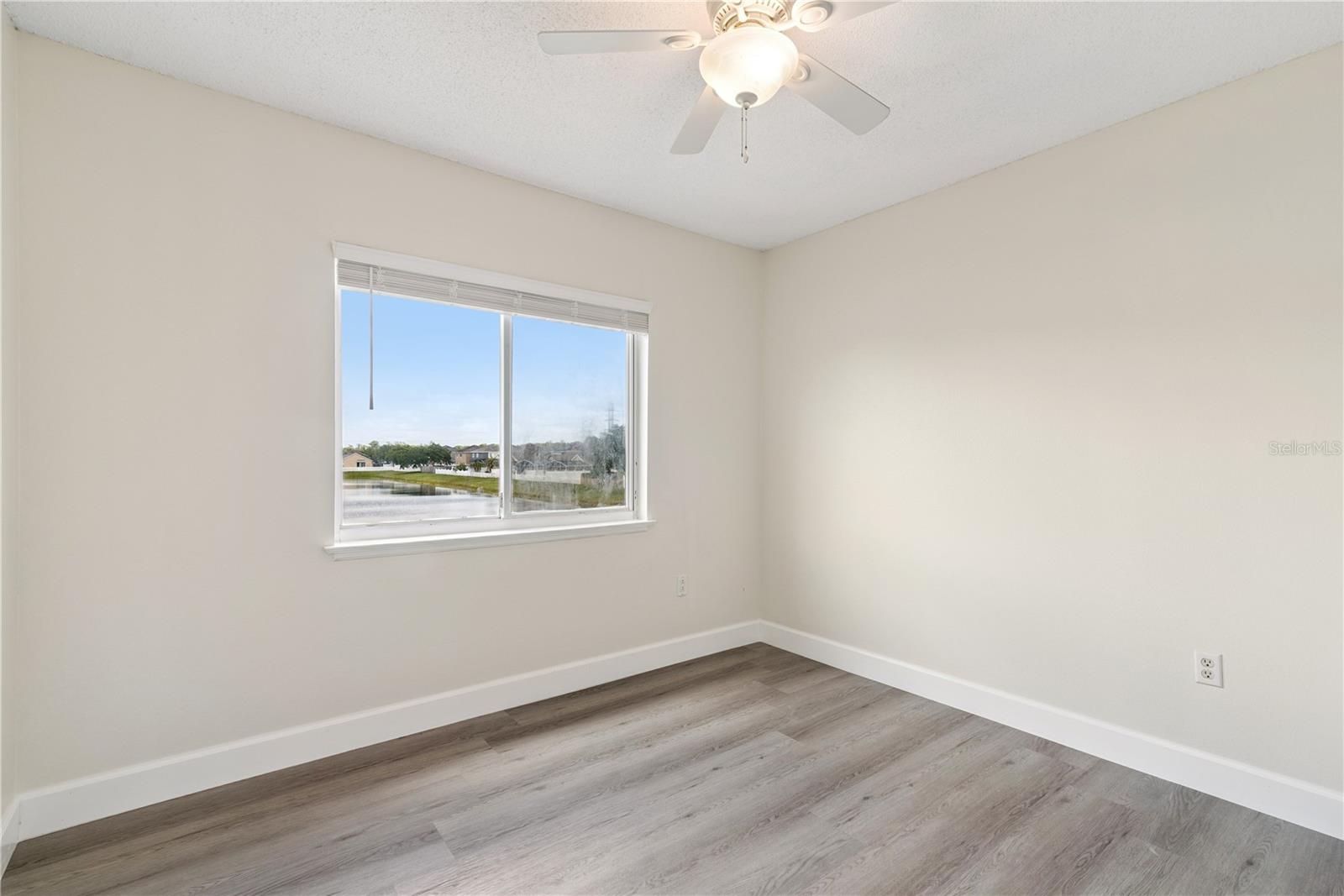 HEATHER GLEN AT MEADOW WOODS - Residential