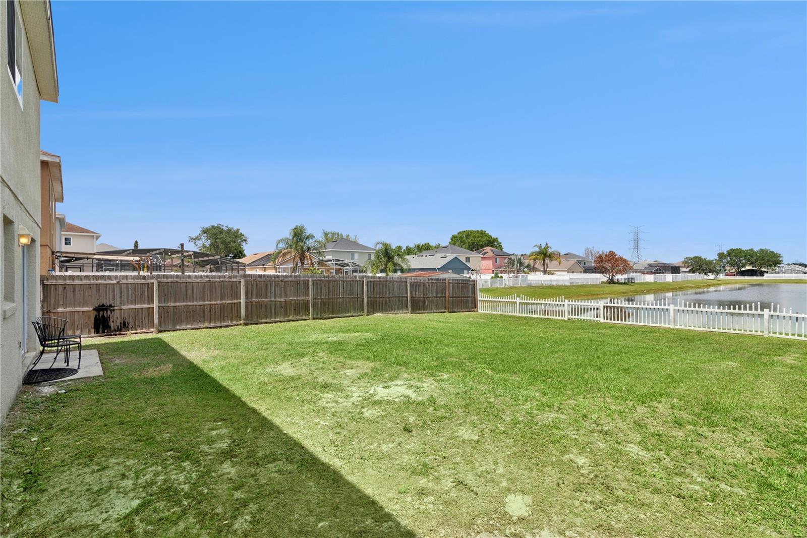 HEATHER GLEN AT MEADOW WOODS - Residential