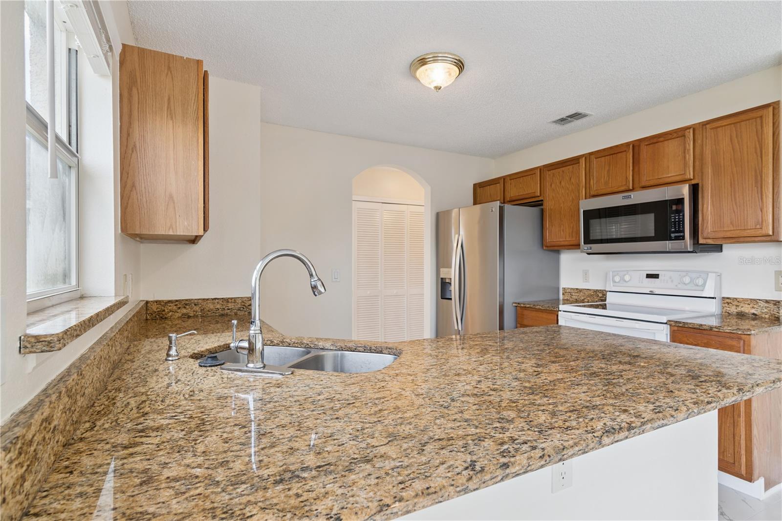 HEATHER GLEN AT MEADOW WOODS - Residential