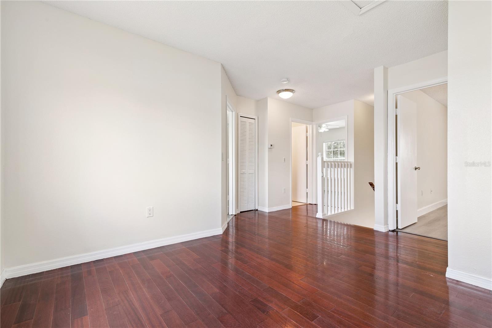 HEATHER GLEN AT MEADOW WOODS - Residential