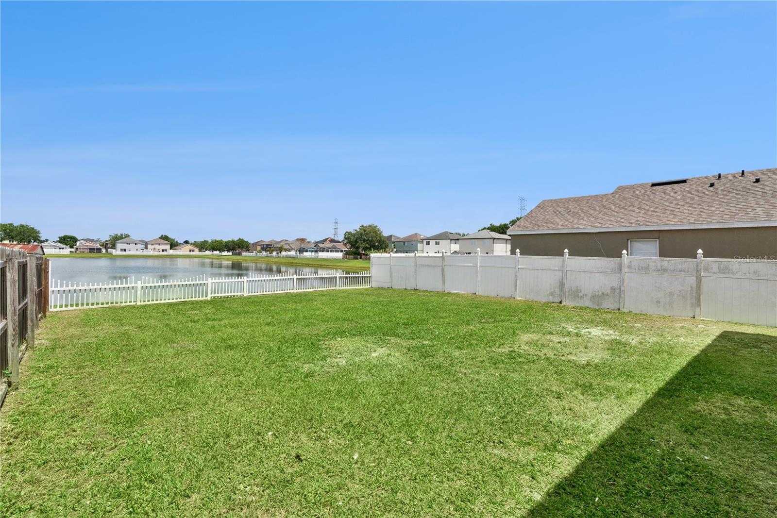 HEATHER GLEN AT MEADOW WOODS - Residential