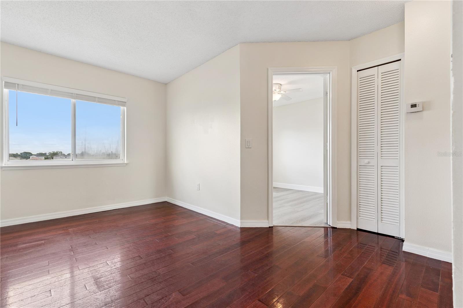 HEATHER GLEN AT MEADOW WOODS - Residential