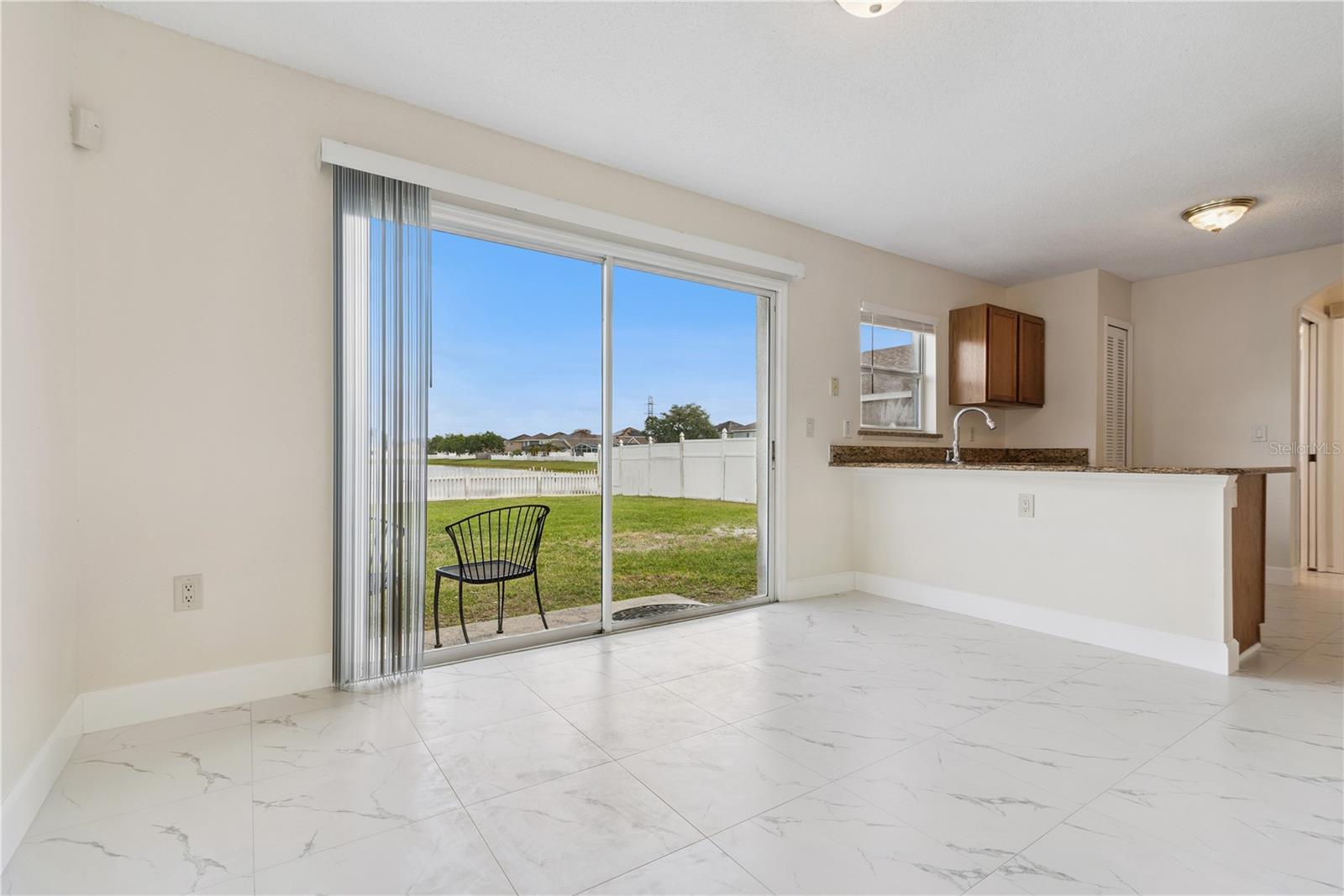 HEATHER GLEN AT MEADOW WOODS - Residential