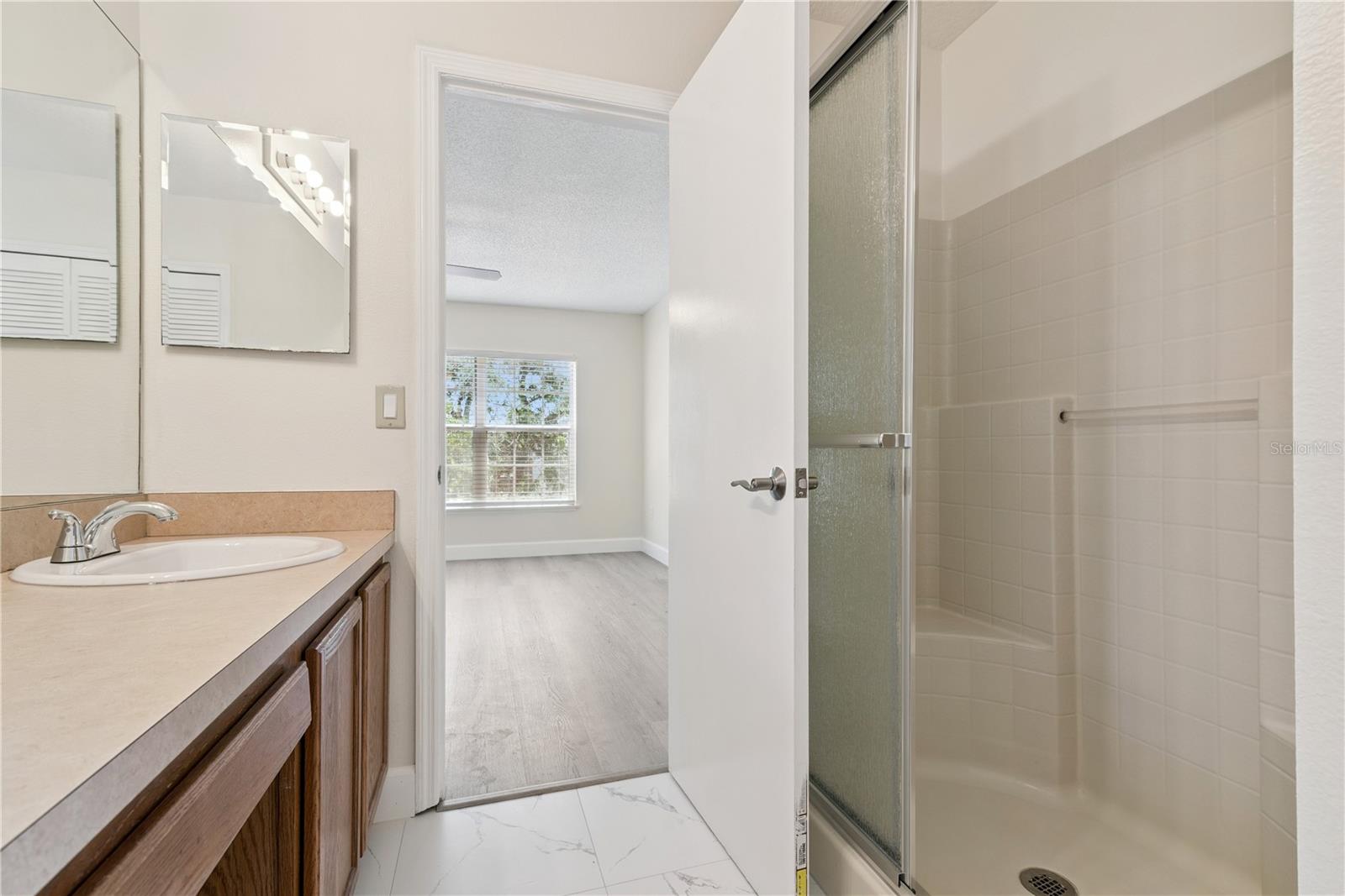 HEATHER GLEN AT MEADOW WOODS - Residential