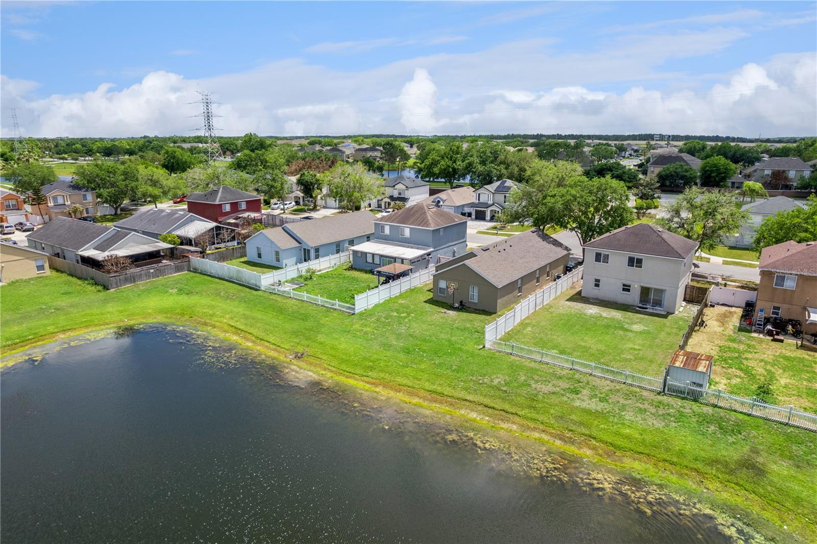 HEATHER GLEN AT MEADOW WOODS - Residential