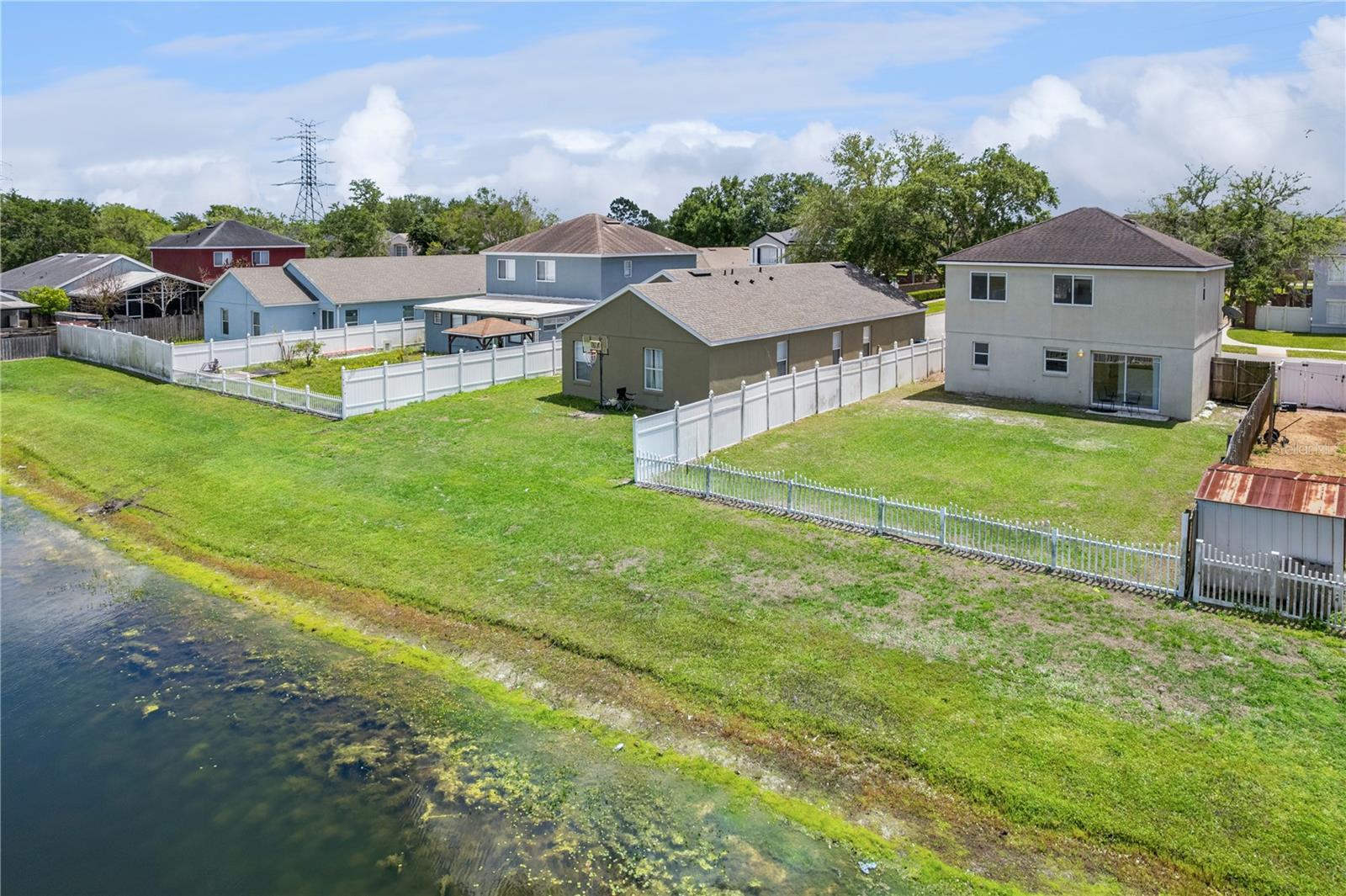 HEATHER GLEN AT MEADOW WOODS - Residential