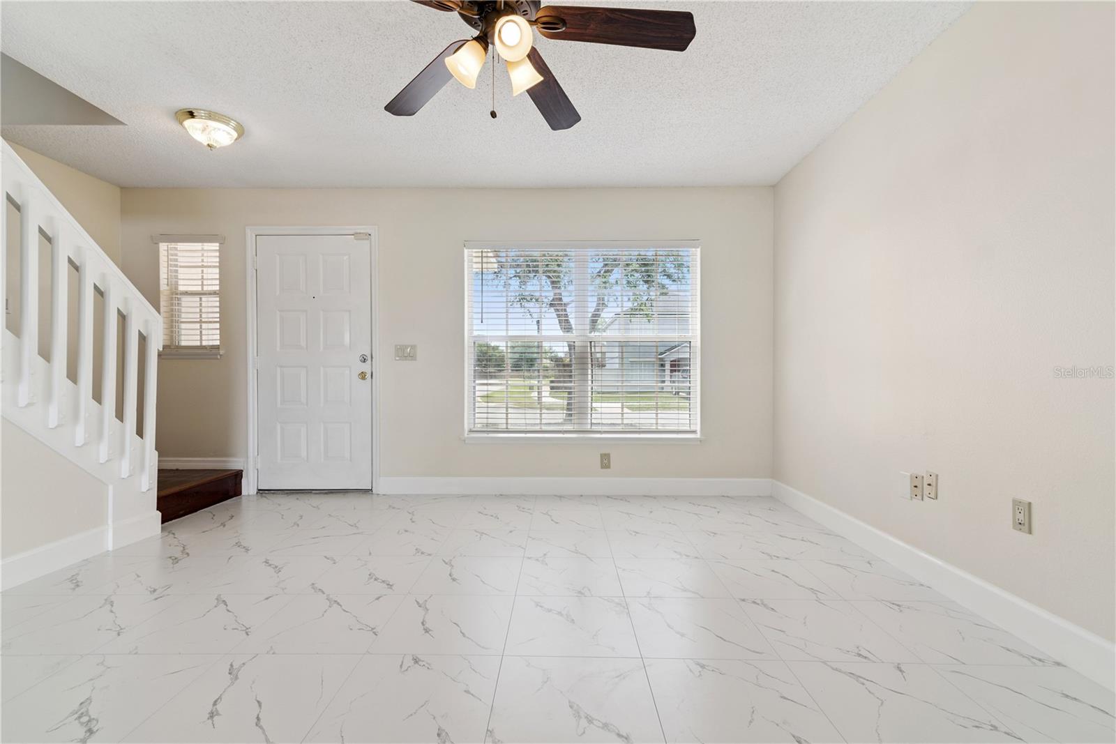 1582 CAREY GLEN CIRCLE