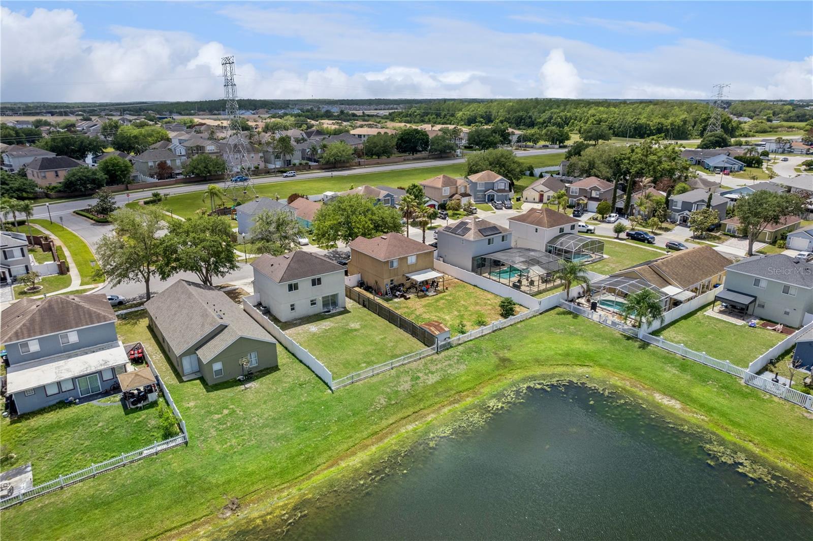HEATHER GLEN AT MEADOW WOODS - Residential