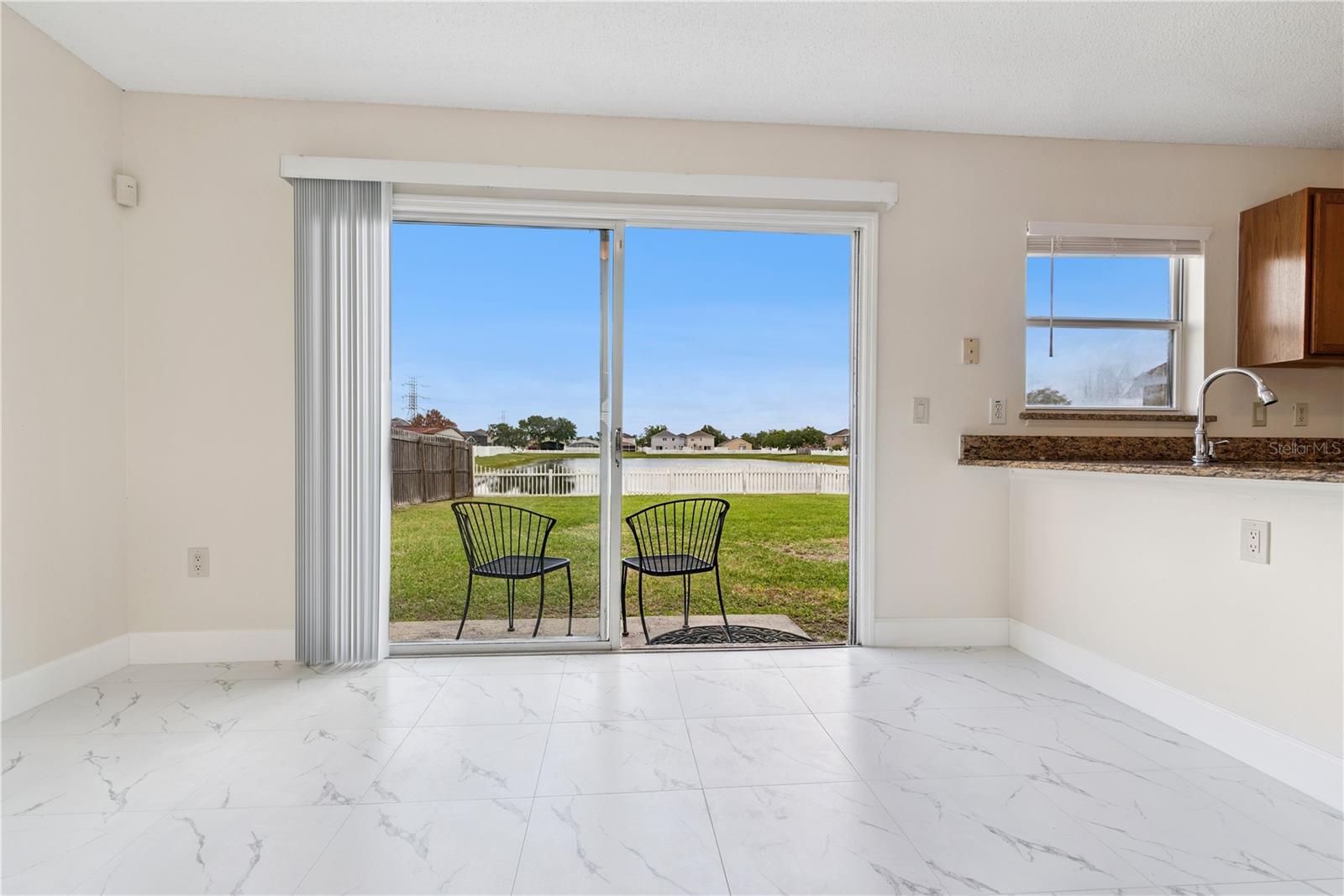 HEATHER GLEN AT MEADOW WOODS - Residential