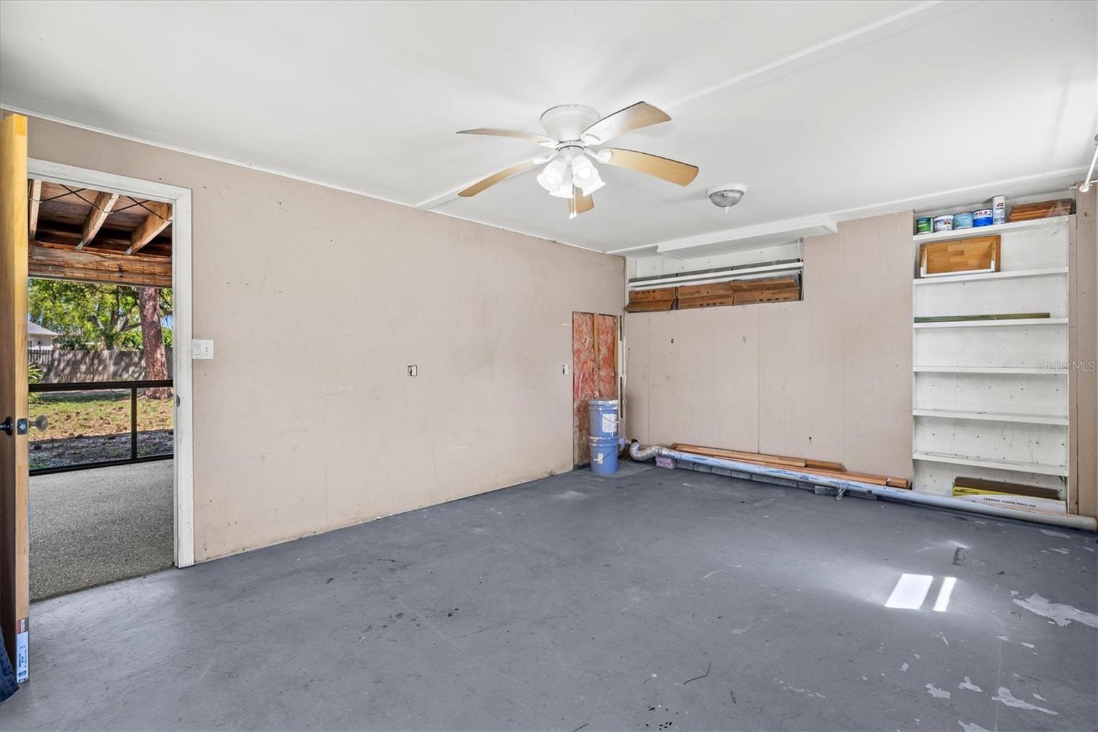 ACREAGE & UNREC - Residential