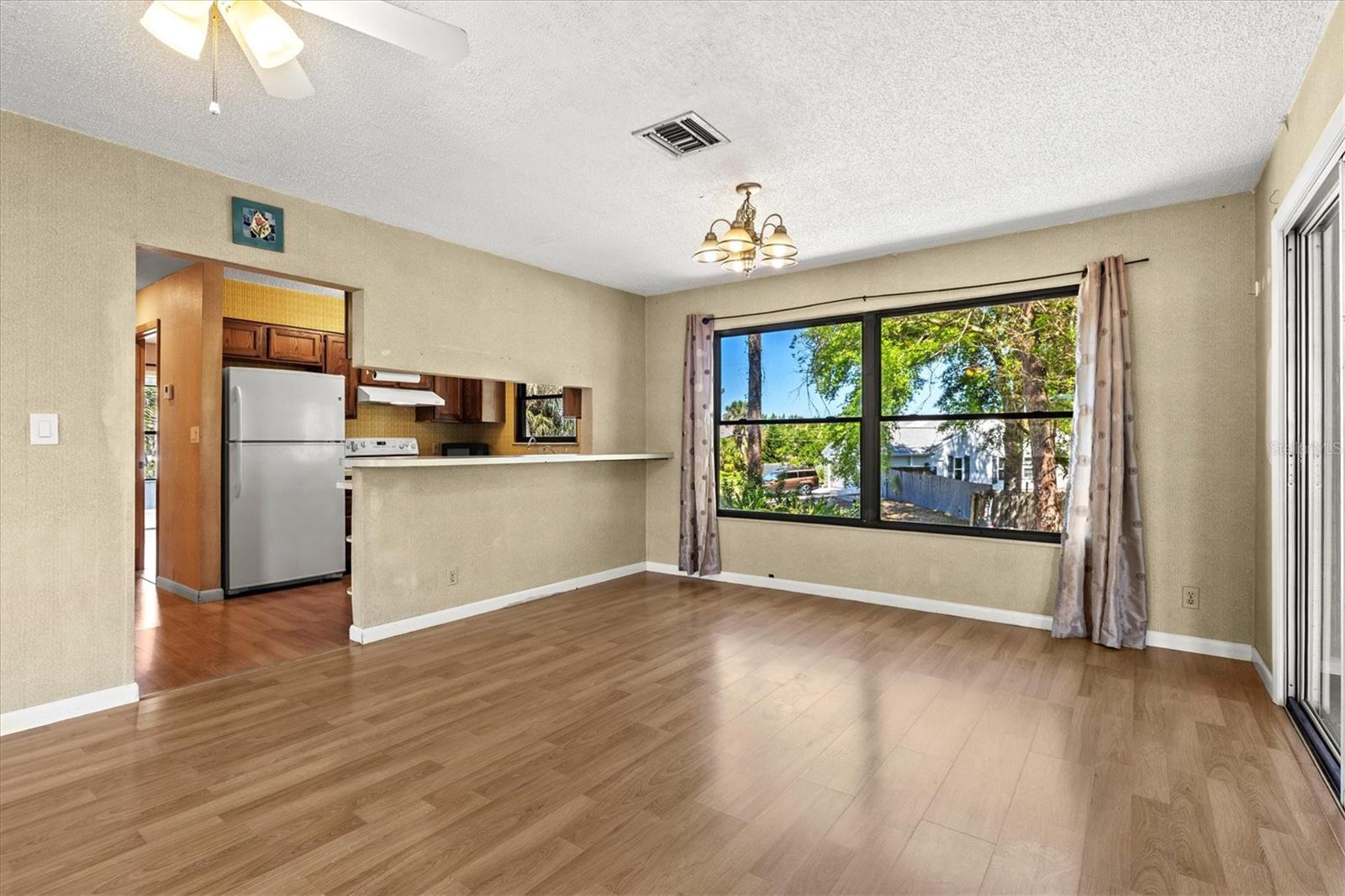 ACREAGE & UNREC - Residential