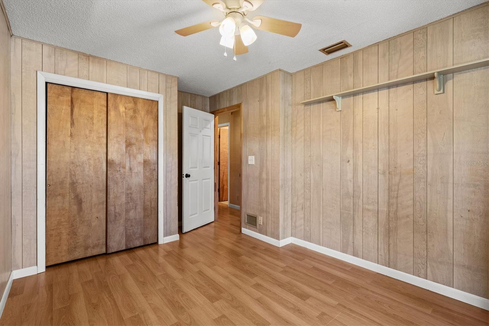 ACREAGE & UNREC - Residential