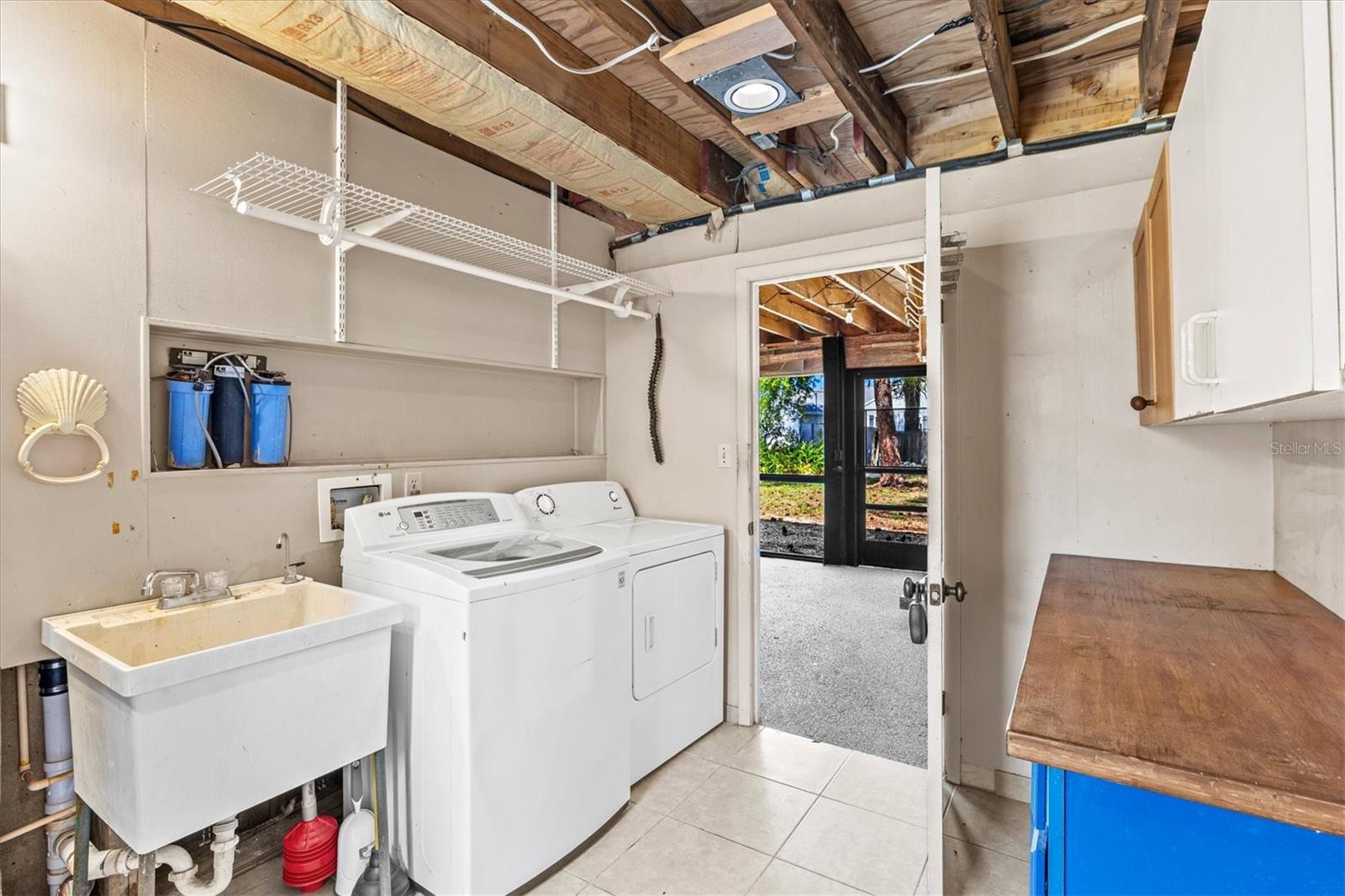 ACREAGE & UNREC - Residential