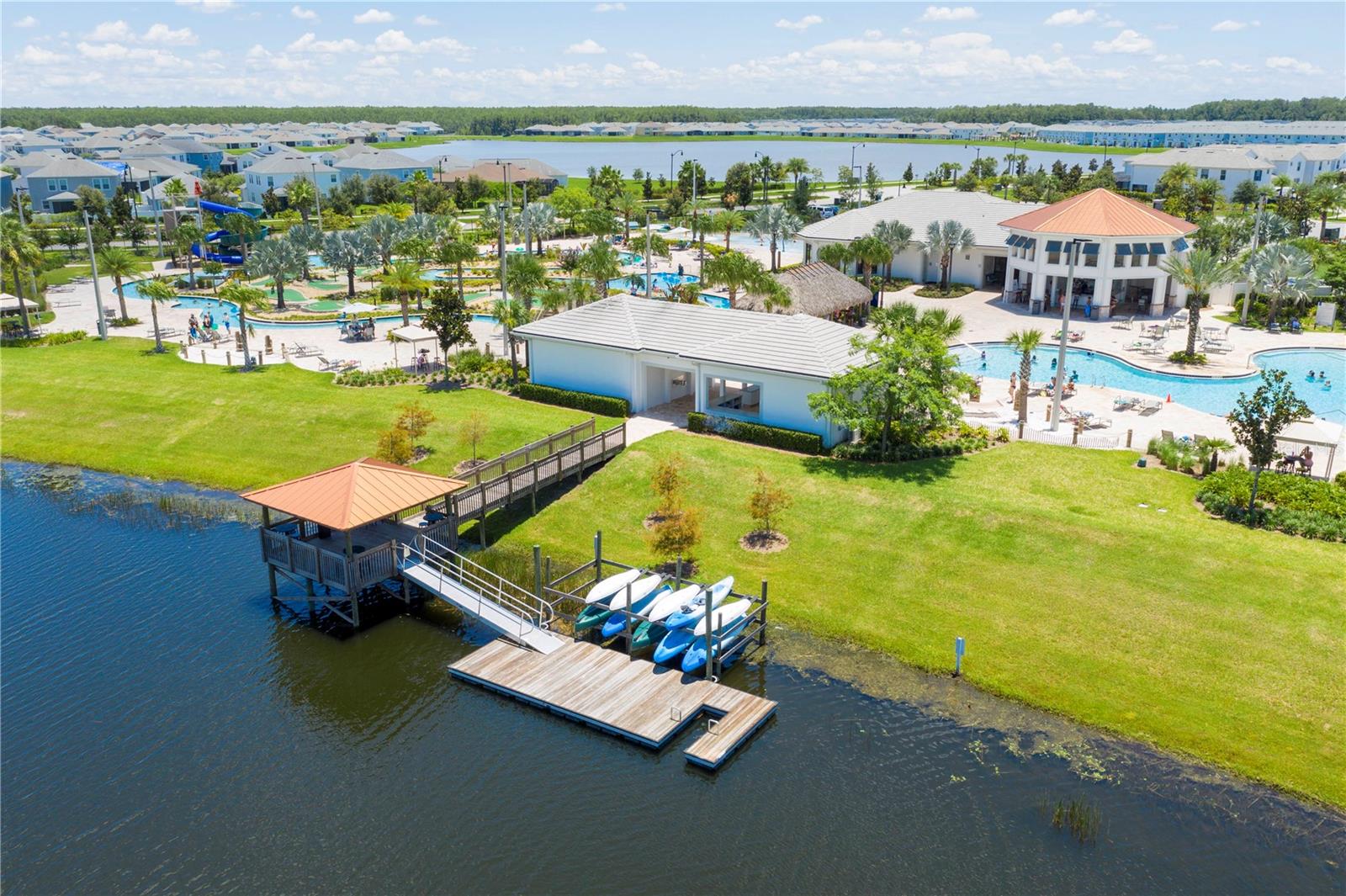 STOREY LAKE - Residential