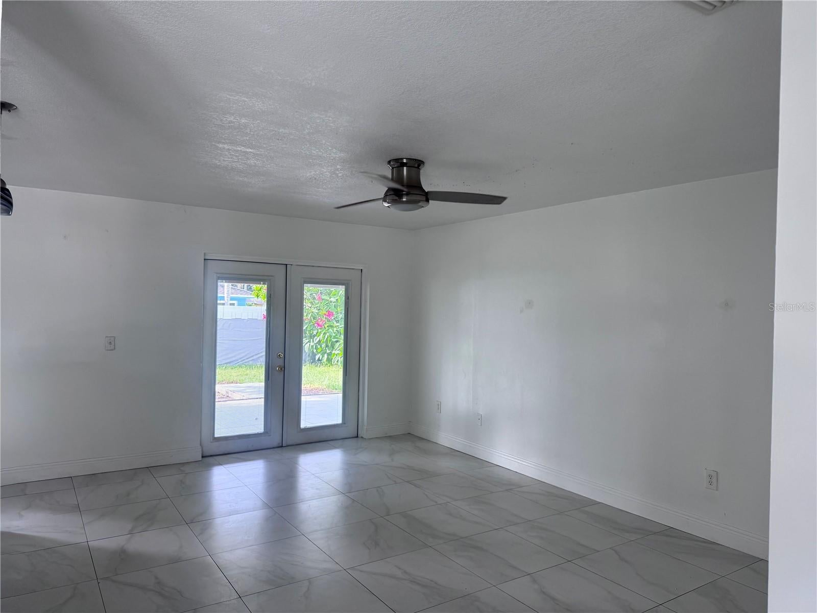 5208 CARROLLWOOD MEADOWS DRIVE
