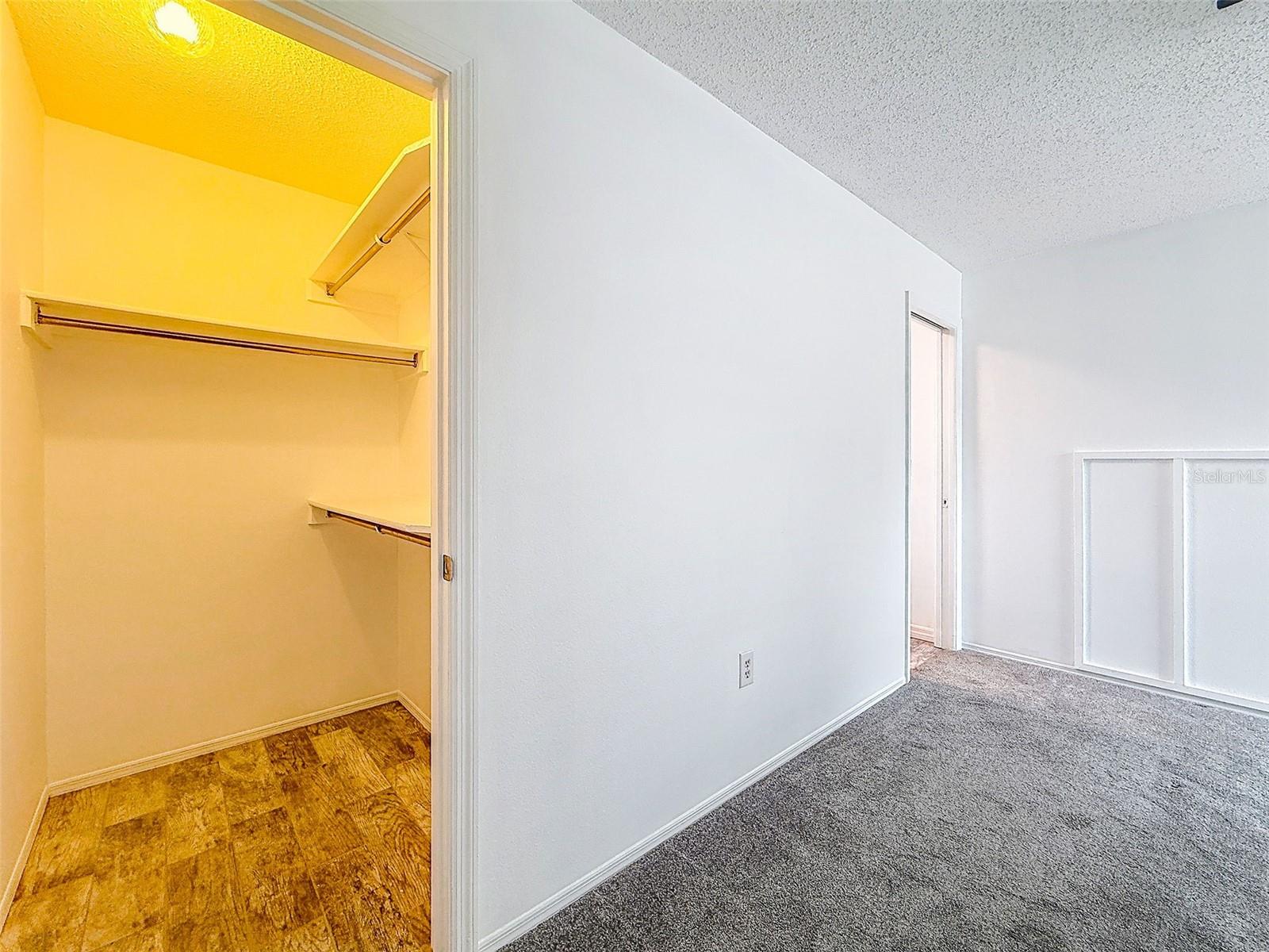 GREEN ACRES - Residential