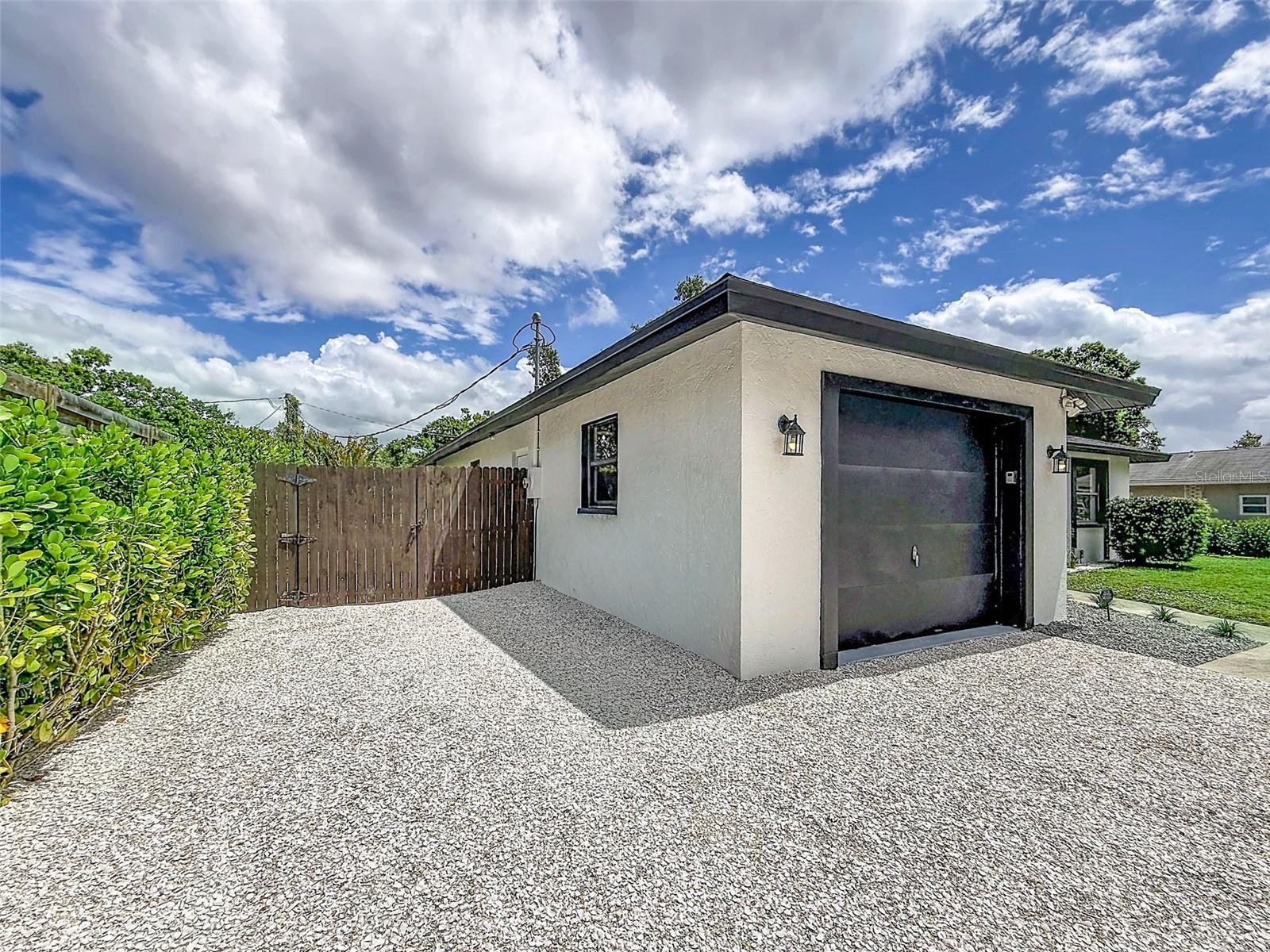 GREEN ACRES - Residential