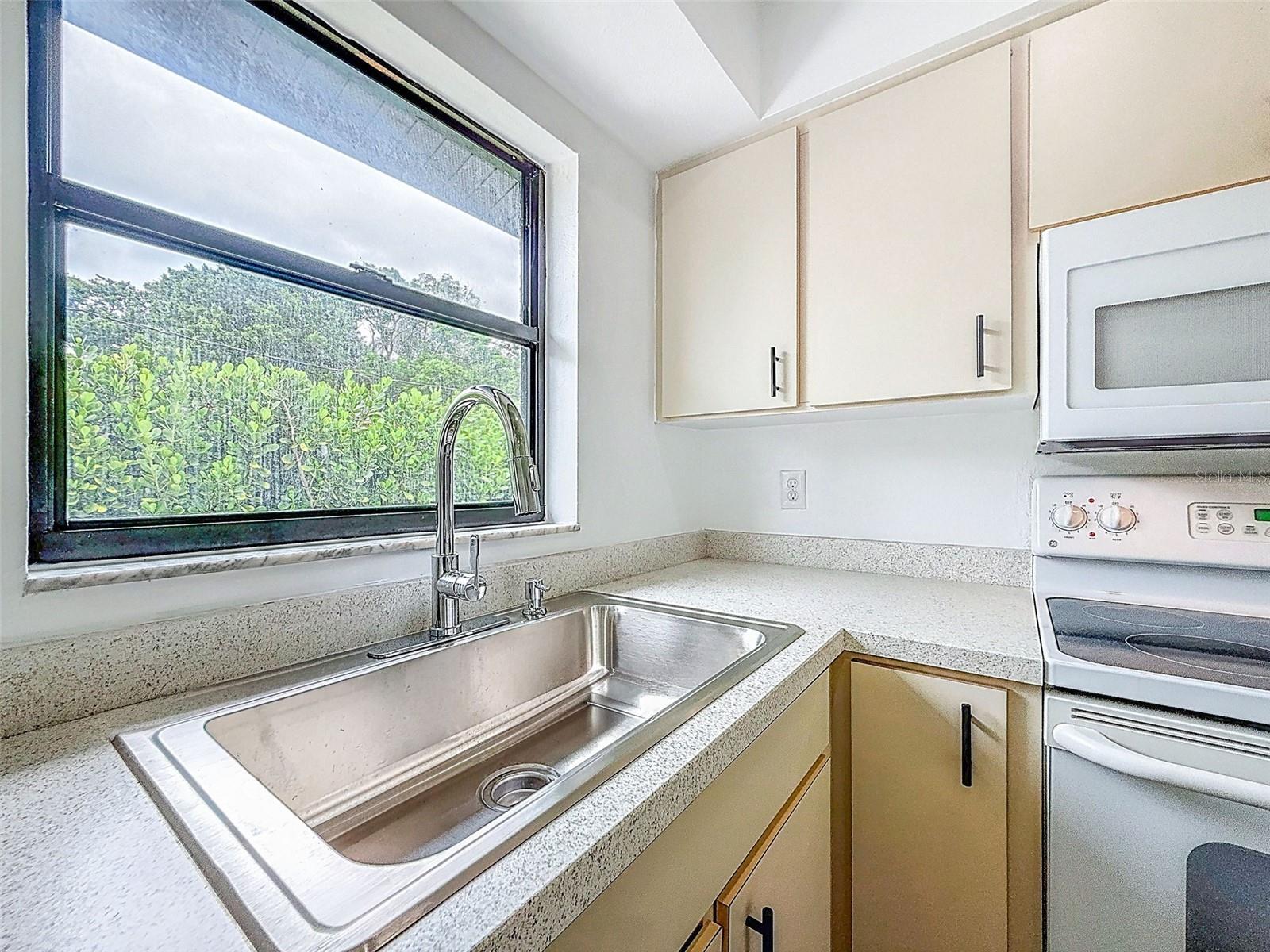 GREEN ACRES - Residential