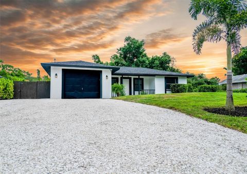 Photo of 629 Albritton Avenue, Sarasota, FL 34232 (MLS # TB8495202)