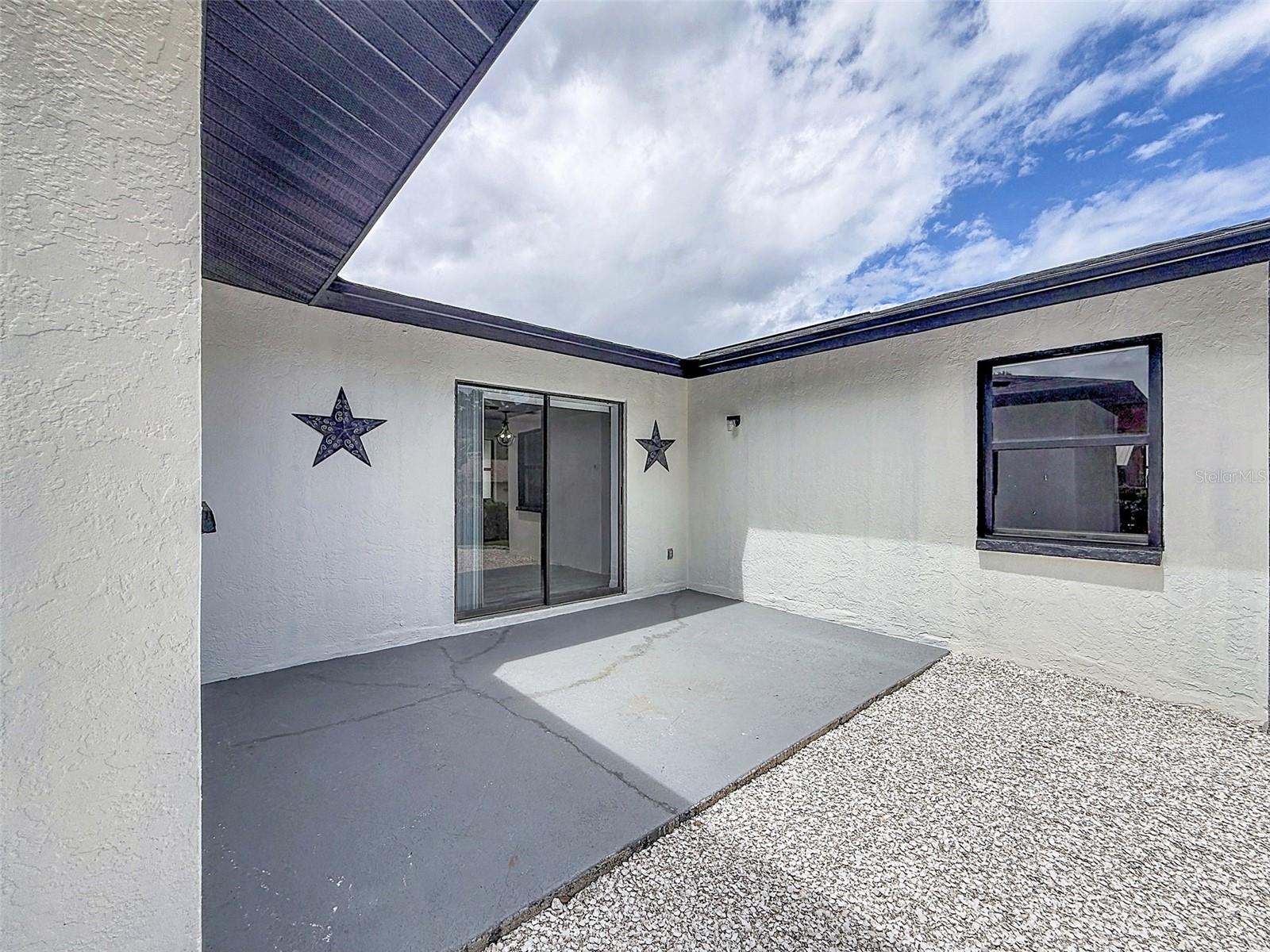 GREEN ACRES - Residential