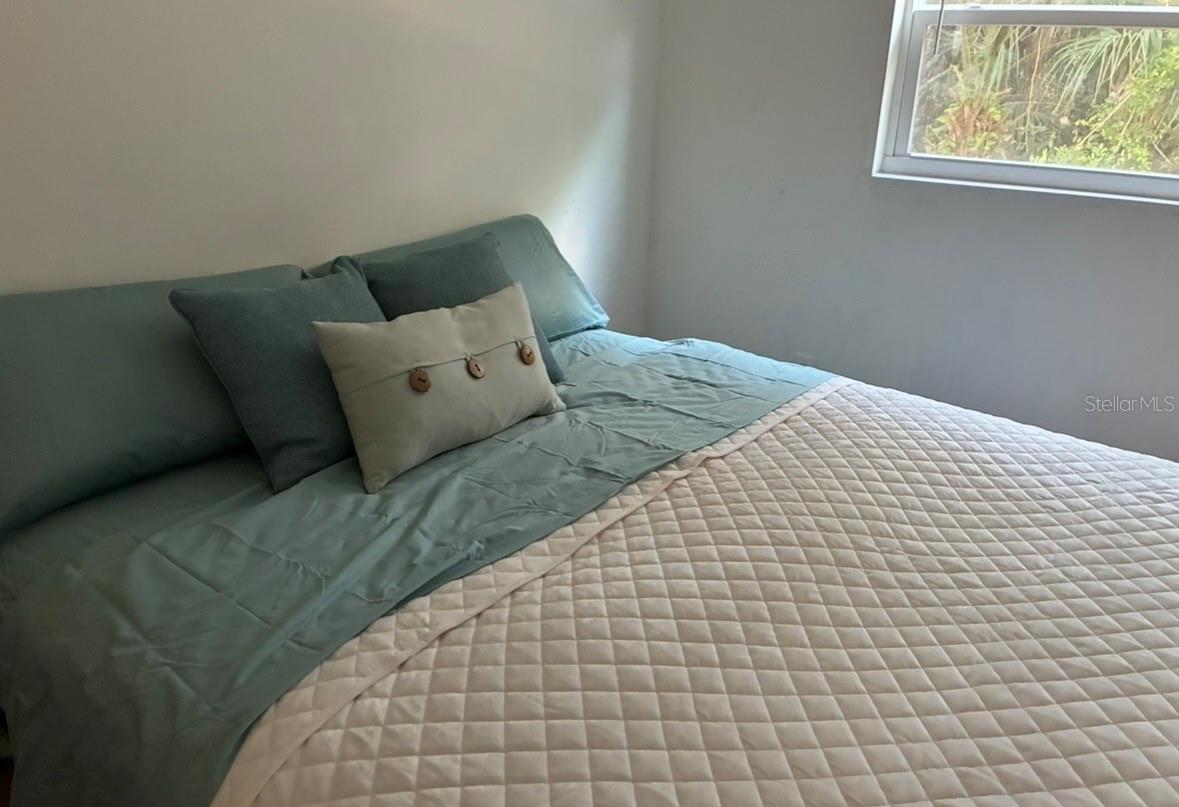THE COLONIAL HOUSE CONDO - Residential